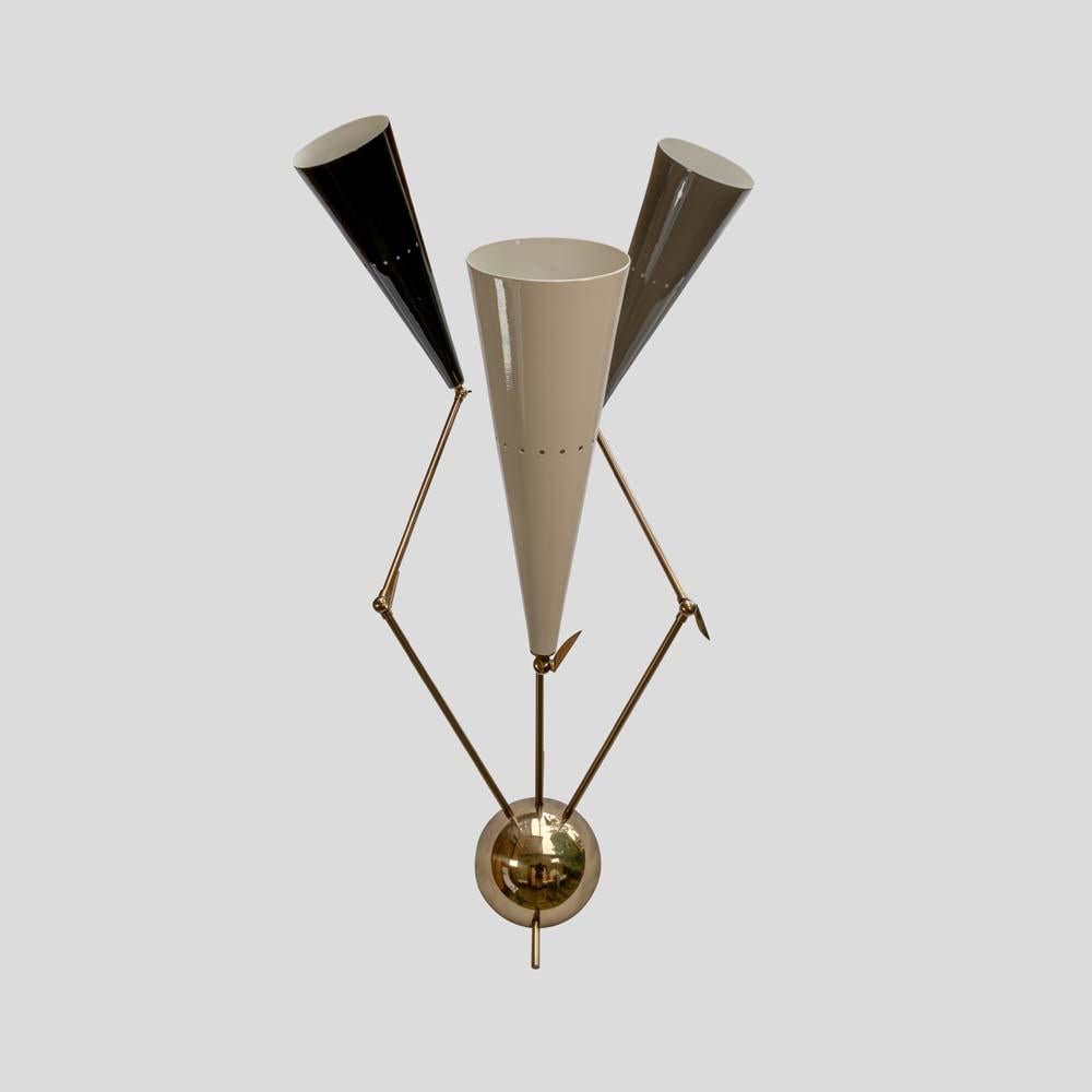 Coppia di lampade da parete Reale. Tonalità di colore nero, crema e grigio di Diego Mardegan In condizioni ottime in vendita a London, GB