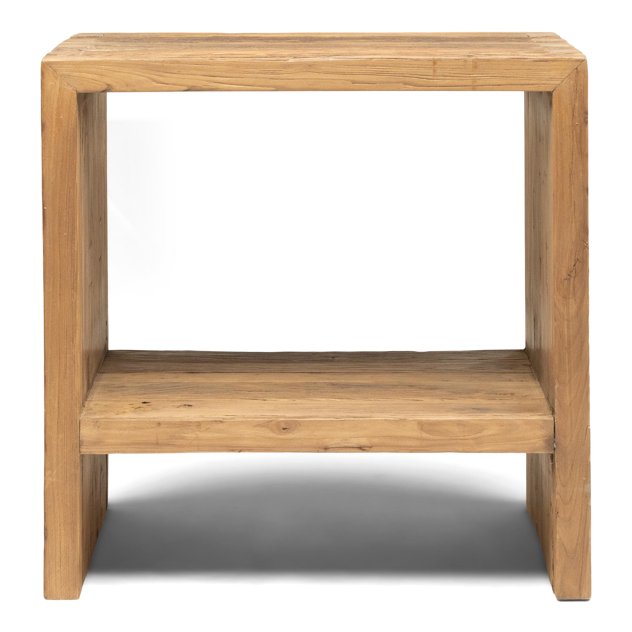 Pair of Reclaimed Elm Side Tables Madera recuperada en venta