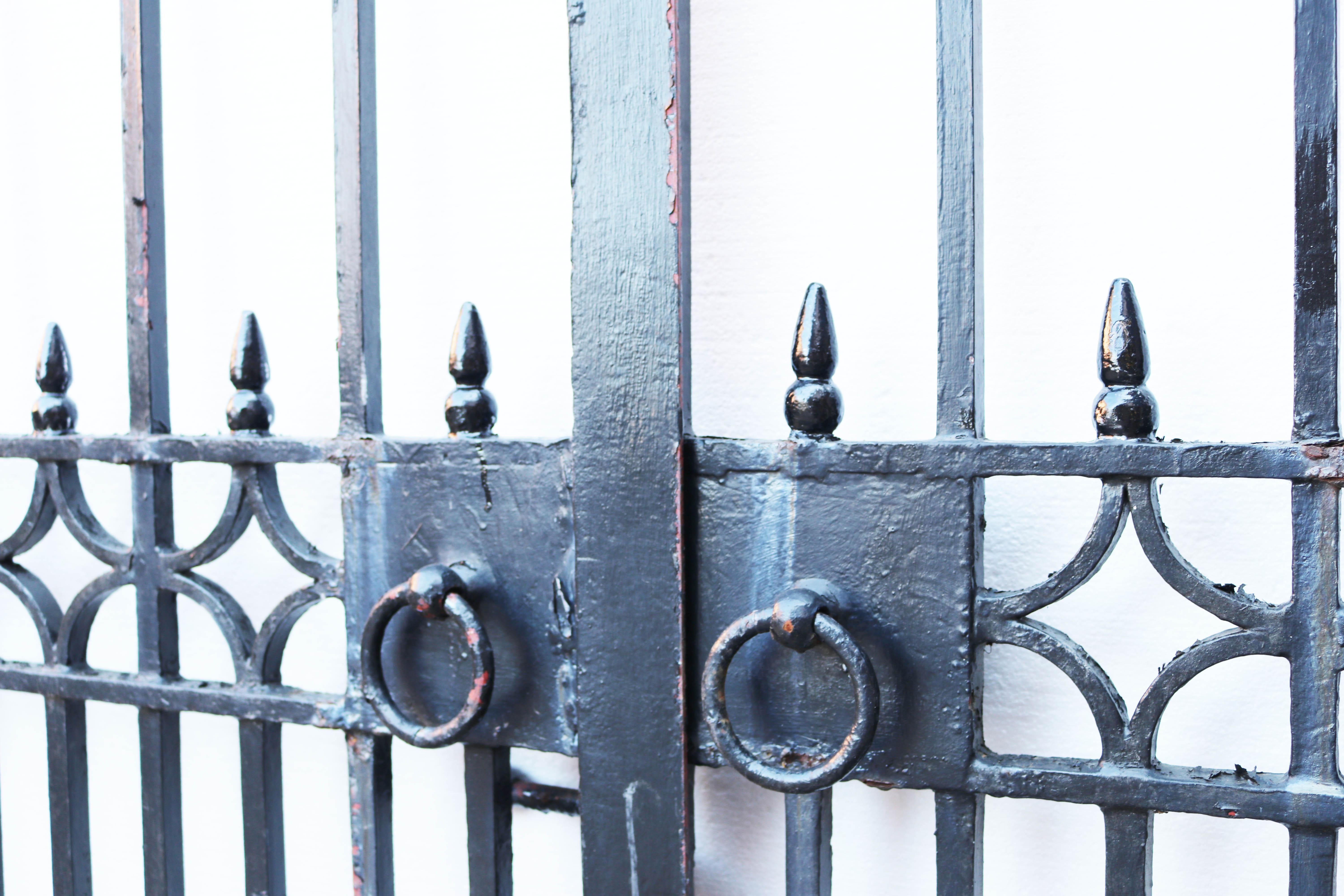 20th Century Pair of Reclaimed Wrought Iron Driveway Gates