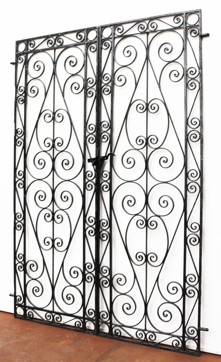 Pair of Reclaimed Wrought Iron Gates In Fair Condition For Sale In Wormelow, Herefordshire