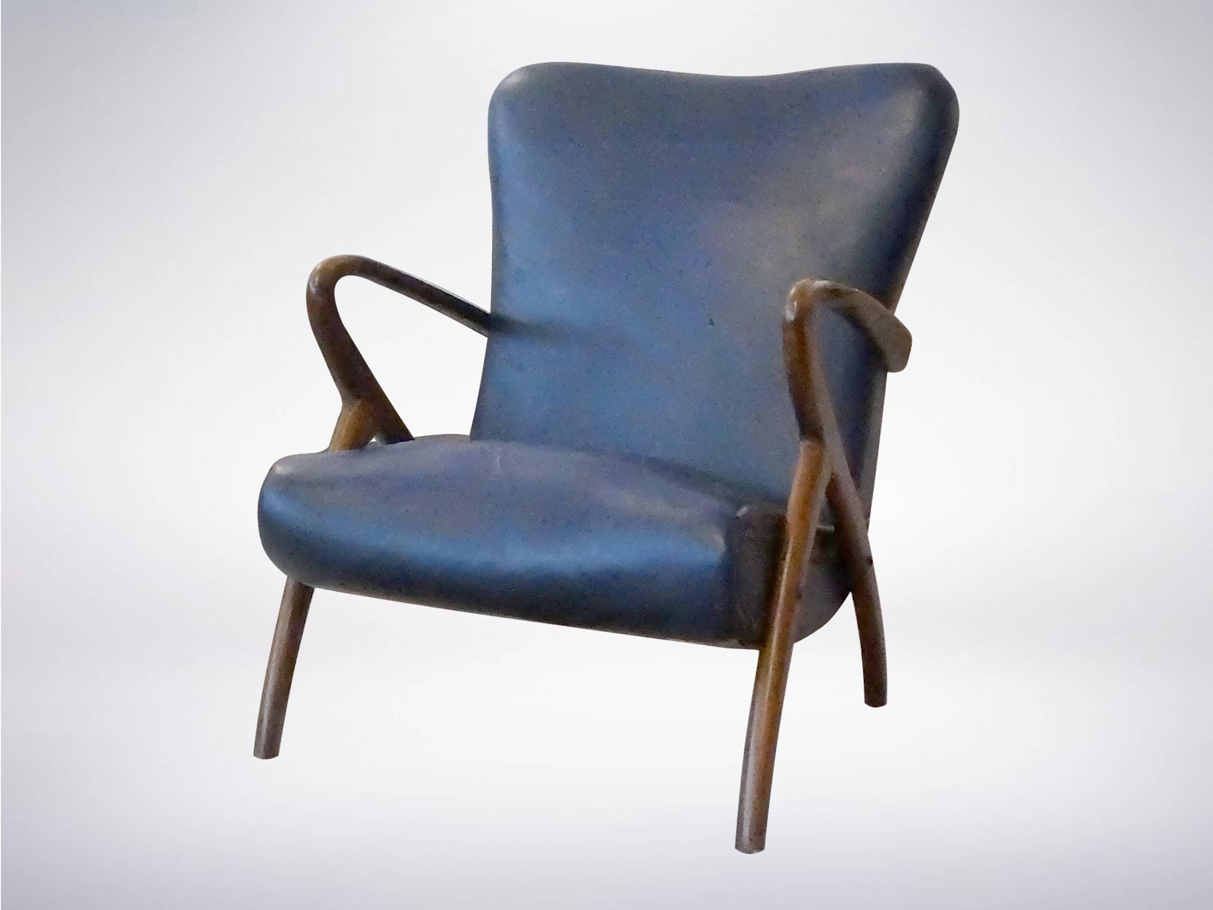 Mid-Century Modern Guglielmo Ulrich , Pair of Italian Armchairs in Blue Leather and Wood, 1950s