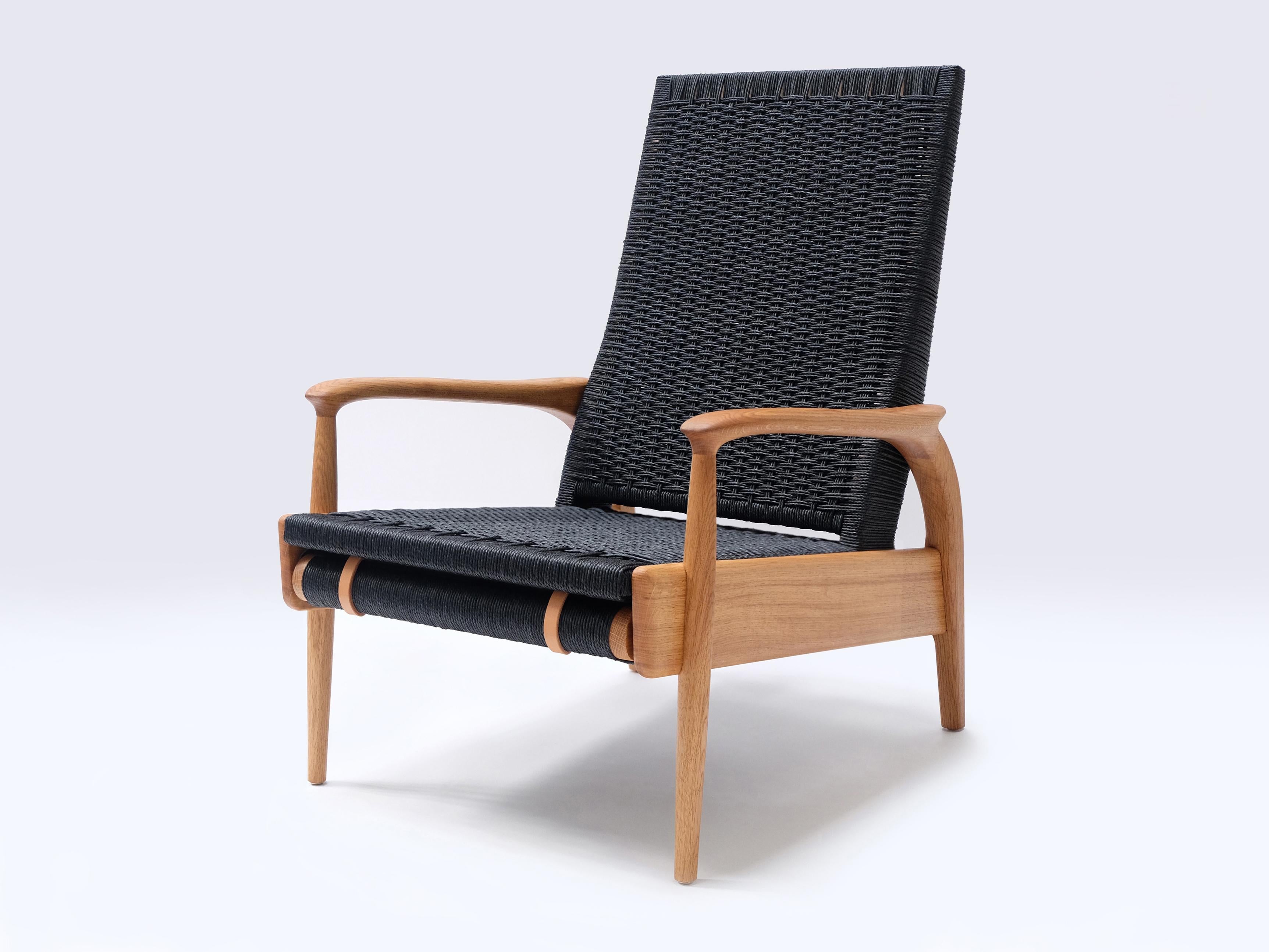 Scandinave moderne Paire de fauteuils inclinables, Oak Oak massif, corde danoise noire, coussins en cuir en vente