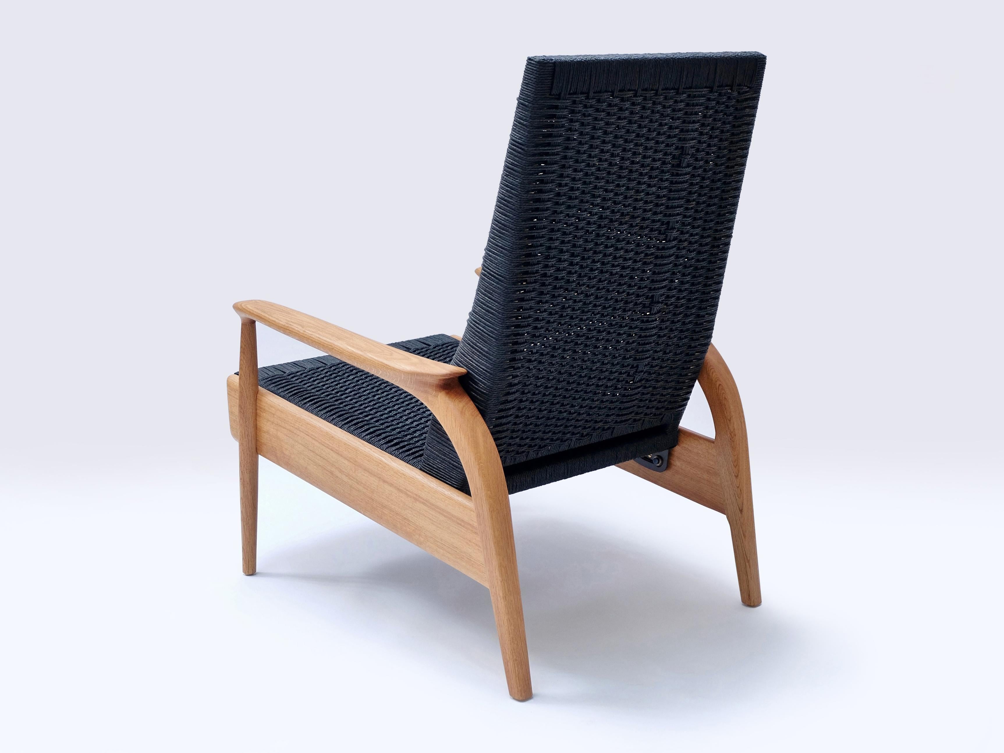XXIe siècle et contemporain Paire de fauteuils inclinables, Oak Oak massif, corde danoise noire, coussins en cuir en vente