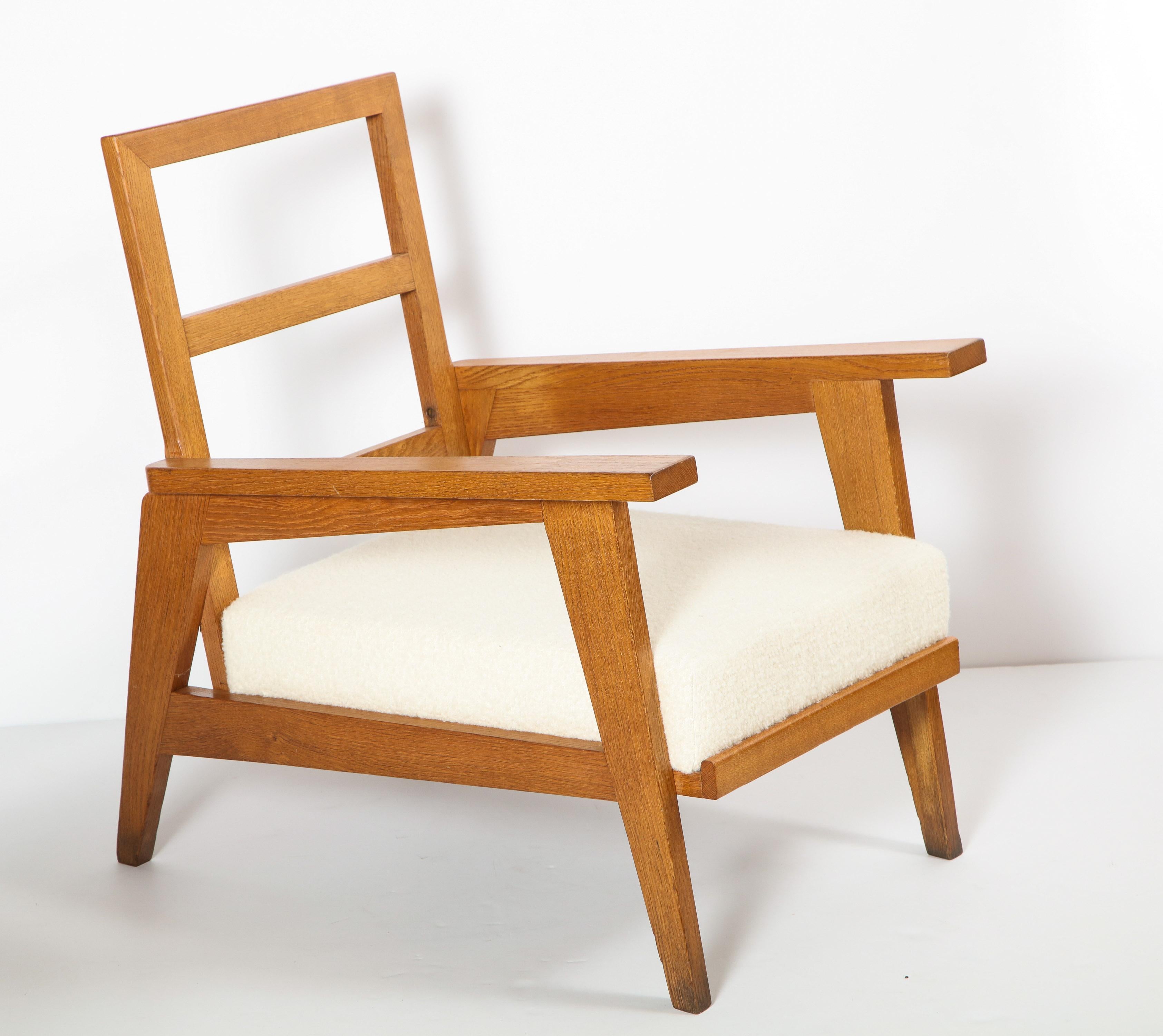 Pair of Reconstruction Oak Armchairs For Sale 10
