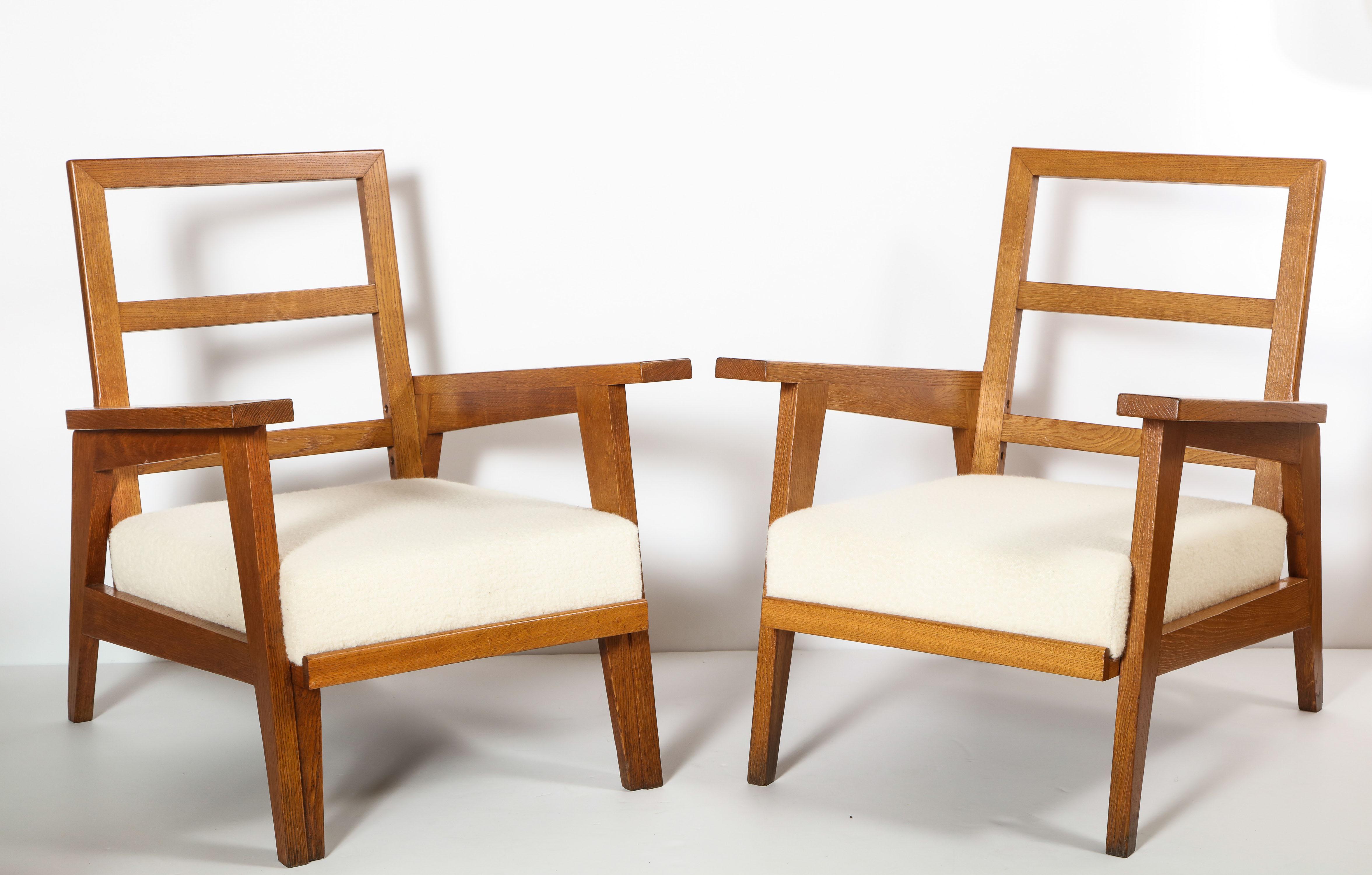 French Pair of Reconstruction Oak Armchairs For Sale