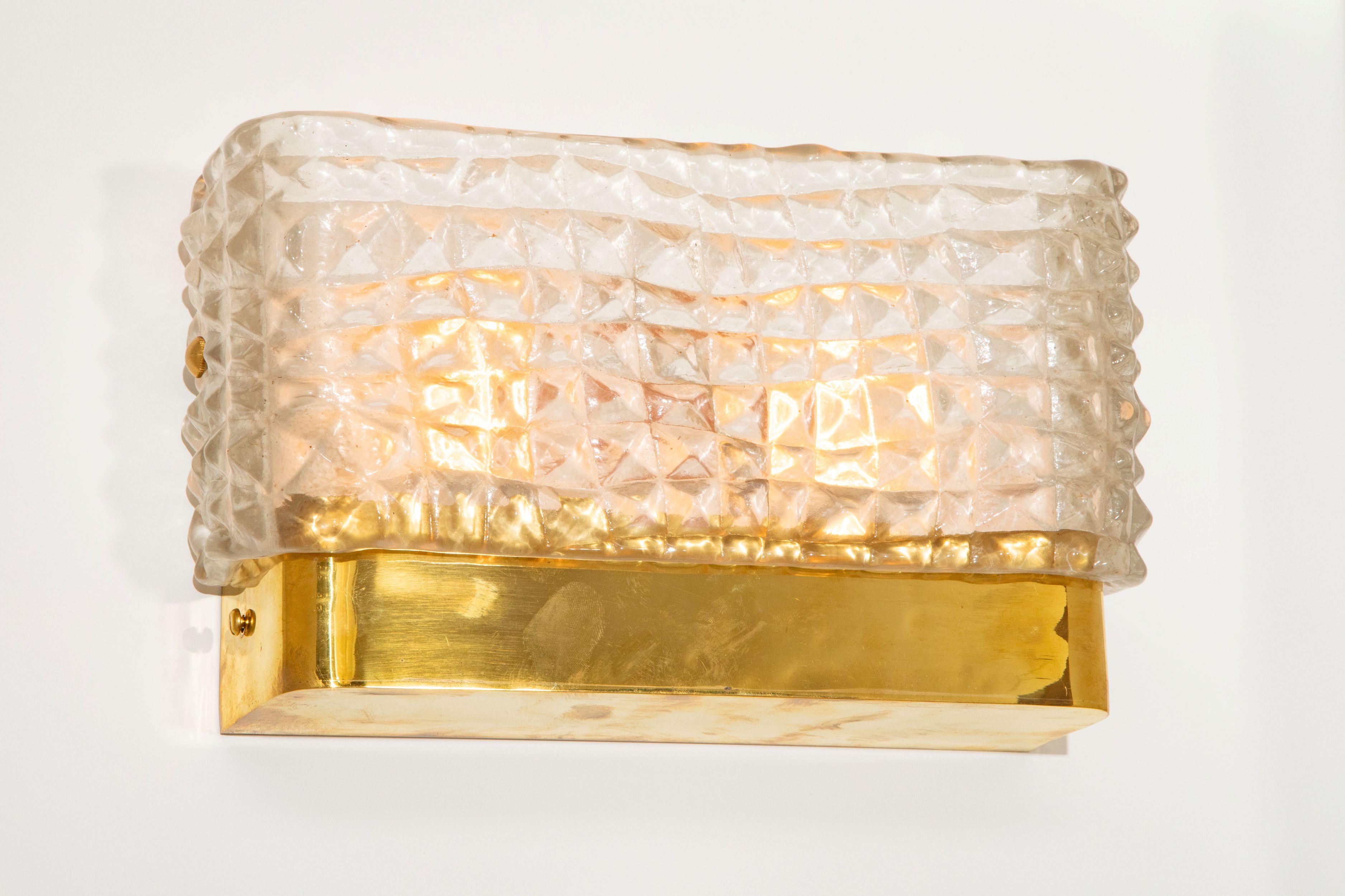 Pair of Rectangular Clear Murano Textured Glass and Brass Wall Lights, in stock For Sale 4