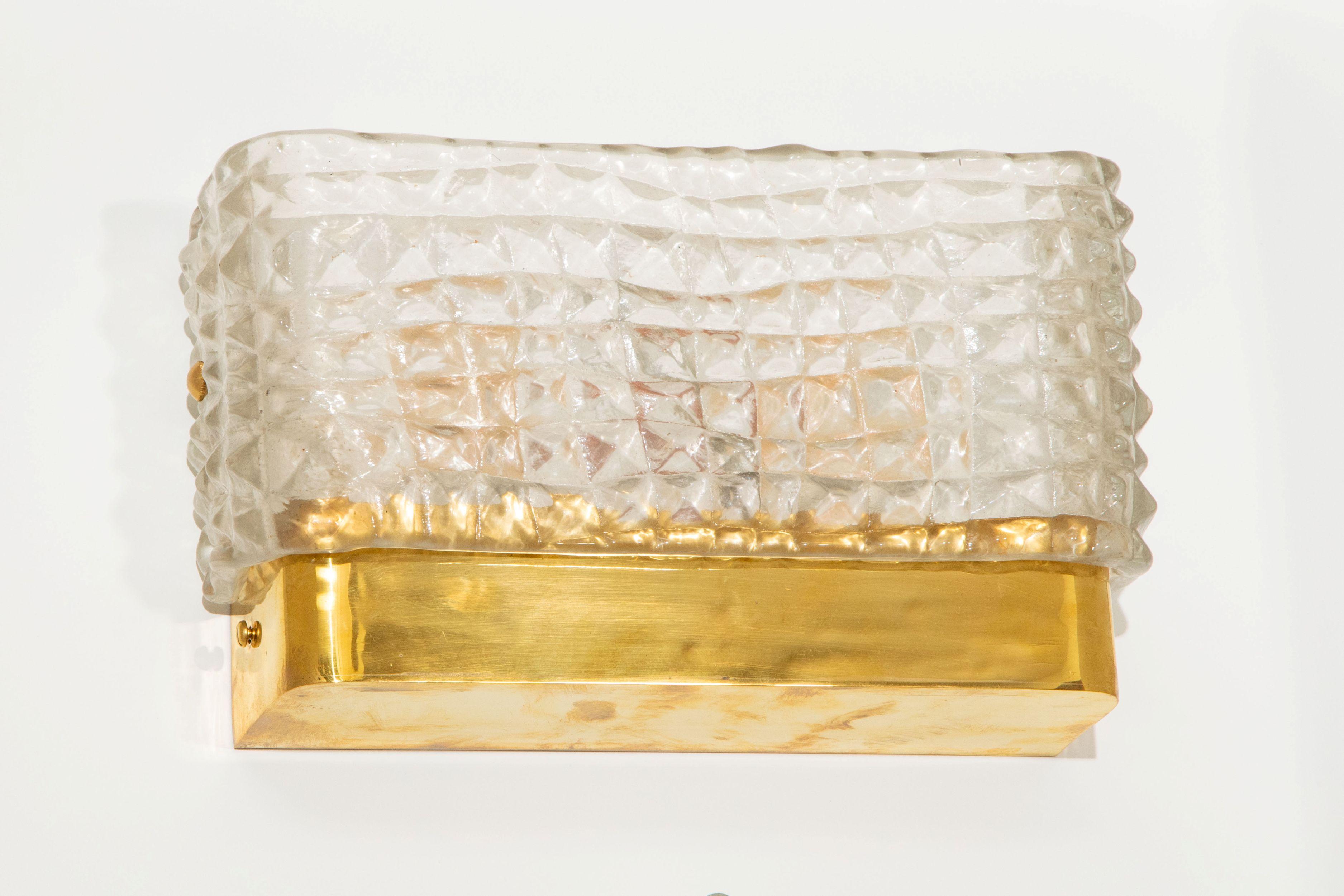 Pair of Rectangular Clear Murano Textured Glass and Brass Wall Lights, in stock In New Condition For Sale In Miami, FL