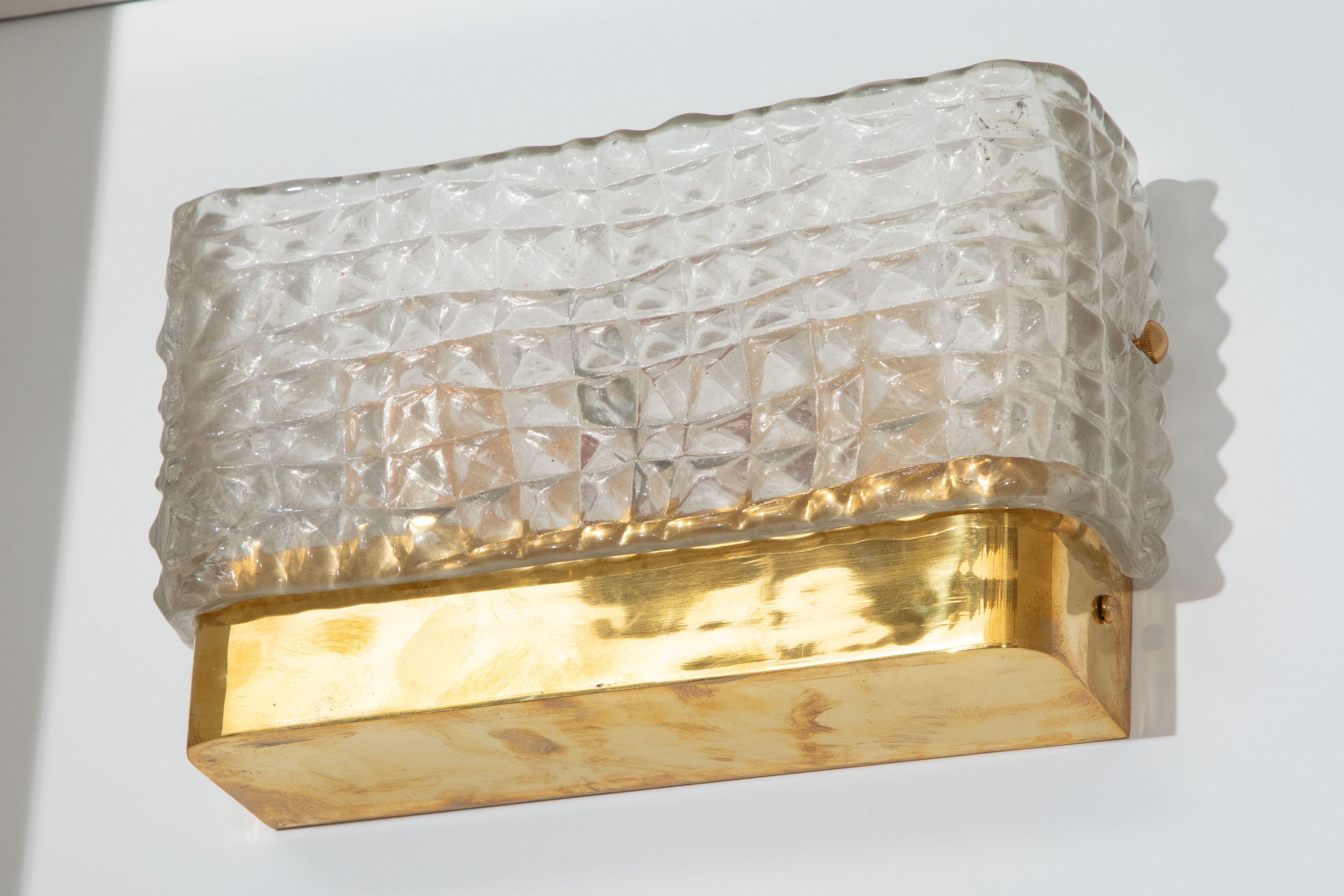 Pair of Rectangular Clear Murano Textured Glass and Brass Wall Lights, in stock For Sale 1