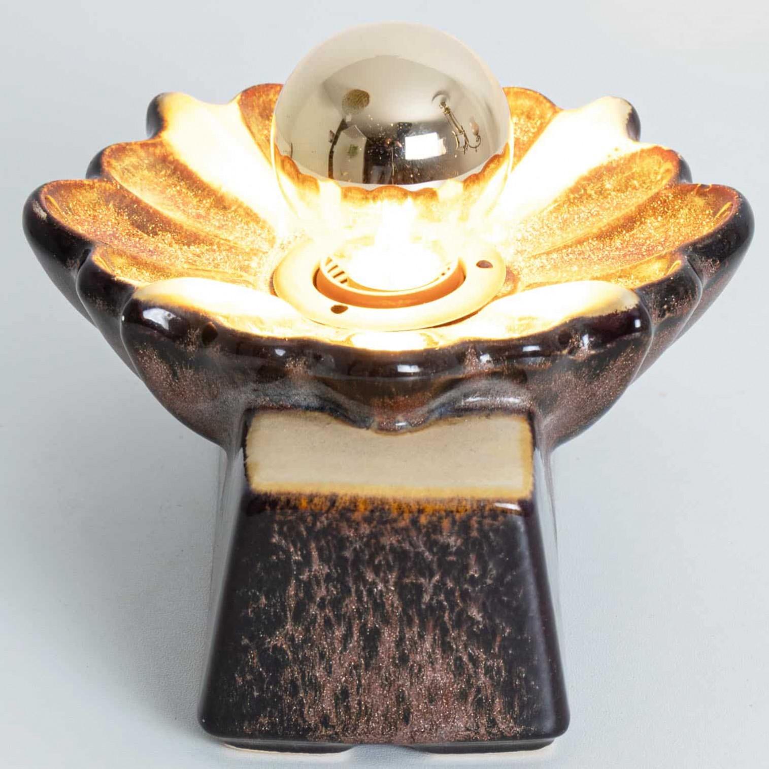 Coppia di applique rettangolari a forma di fiore in ceramica di Pan, Danimarca 1970 in vendita 5