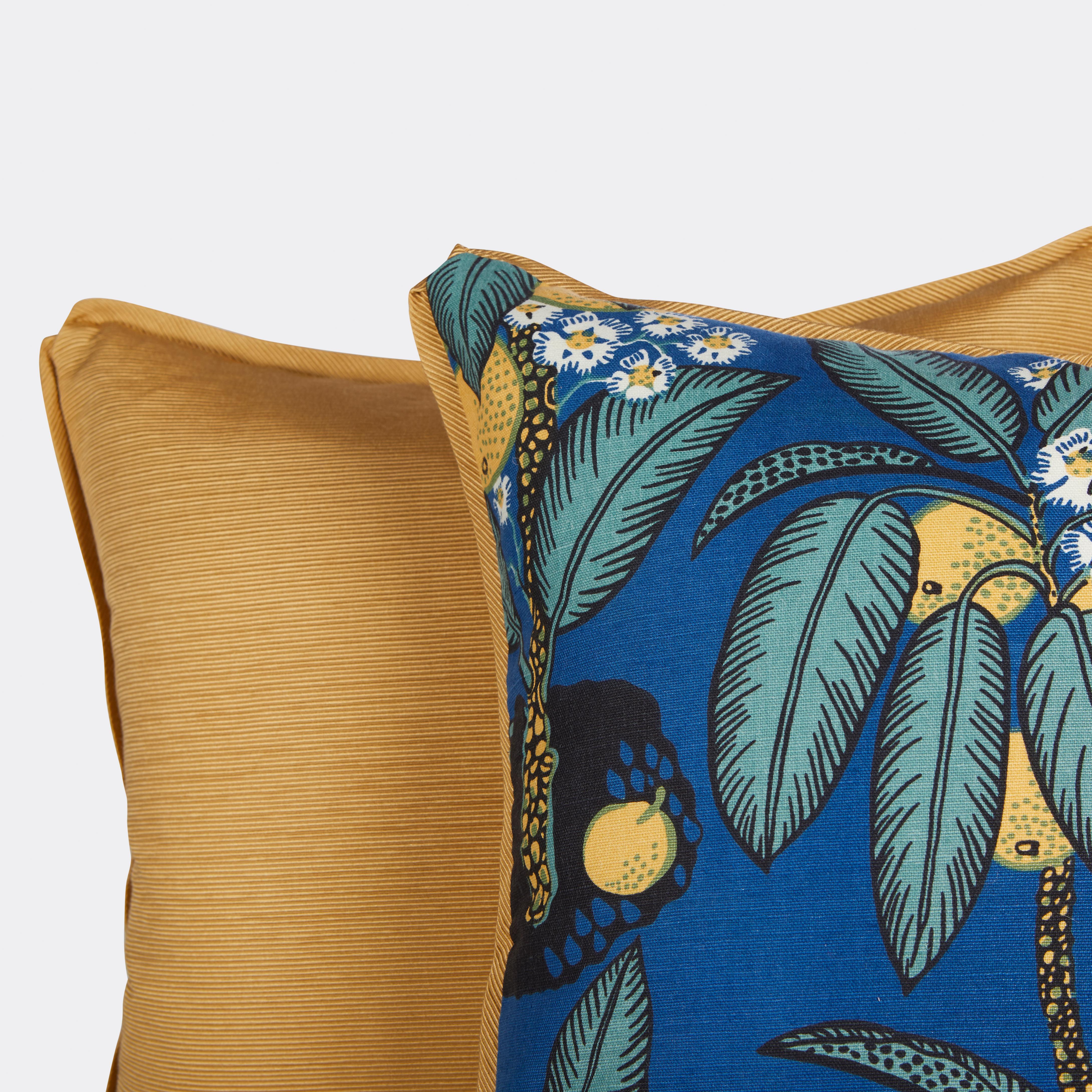 Pair of Rectangular Josef Frank Cushions in the Notturno Pattern In New Condition For Sale In New York, NY