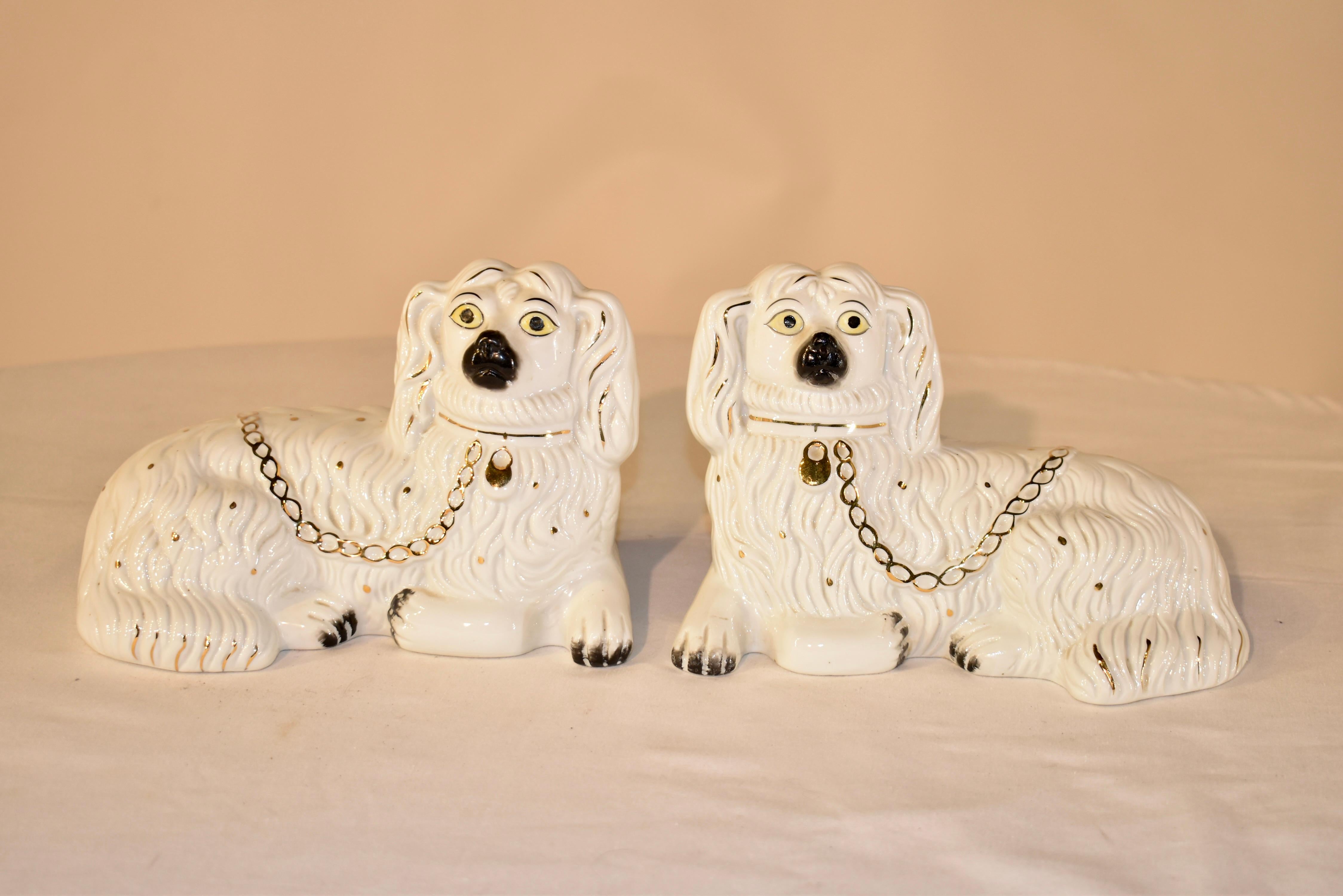 English Pair of Recumbent Staffordshire Spaniels, C. 1960 For Sale