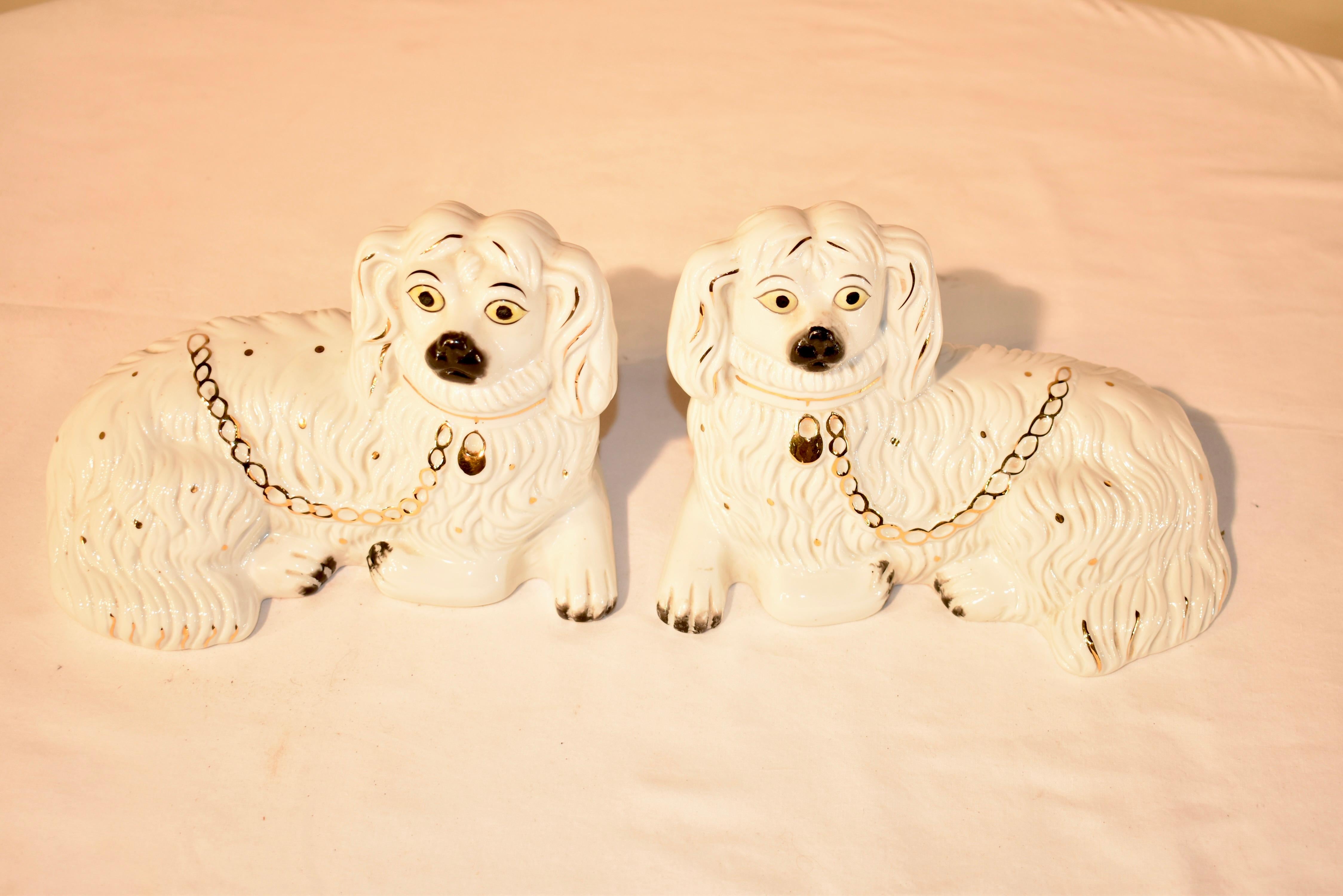 Mid-20th Century Pair of Recumbent Staffordshire Spaniels, C. 1960 For Sale