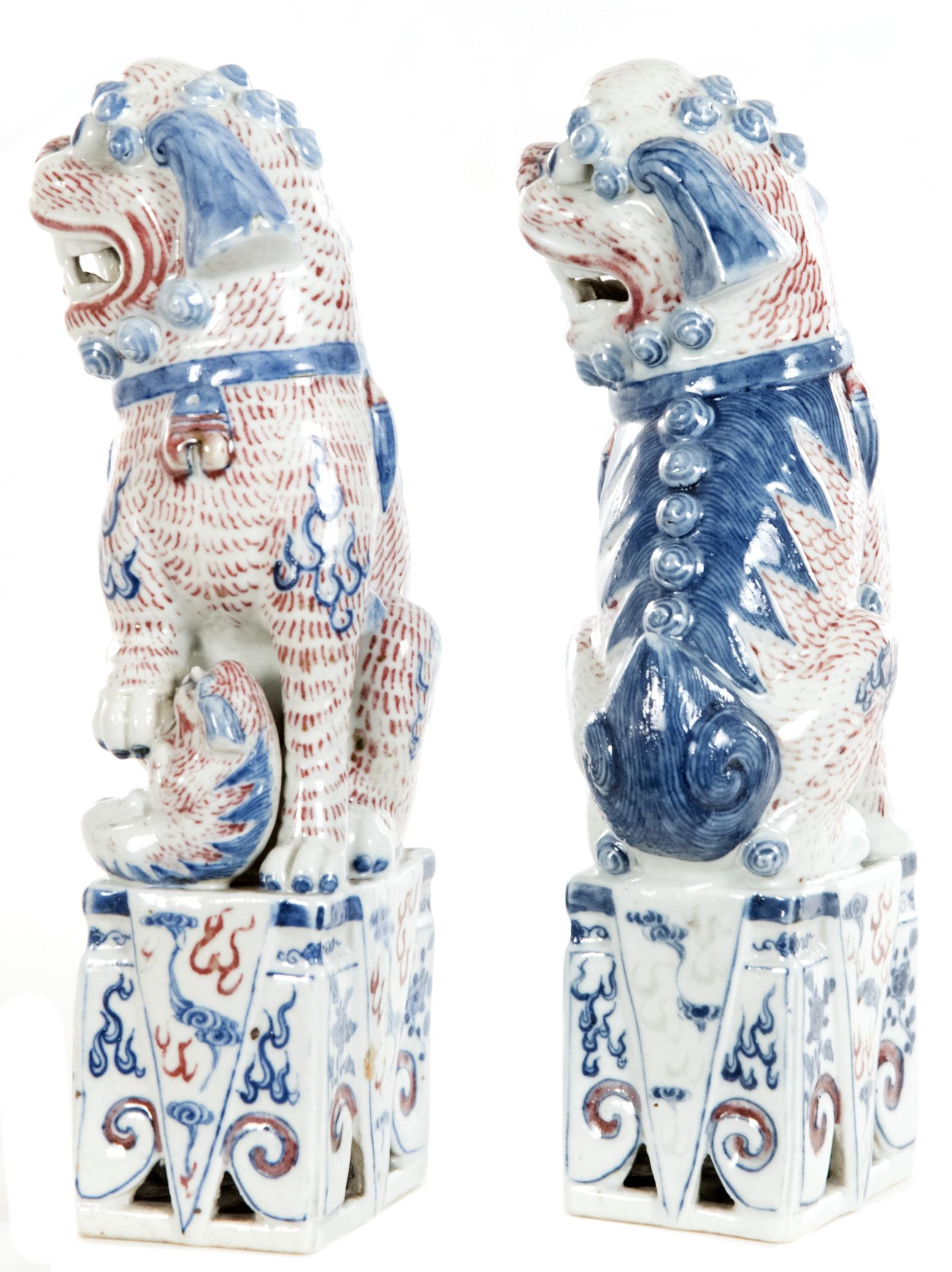 Pair of Red and Blue Chinese Foo Dogs In Good Condition In Salt Lake City, UT