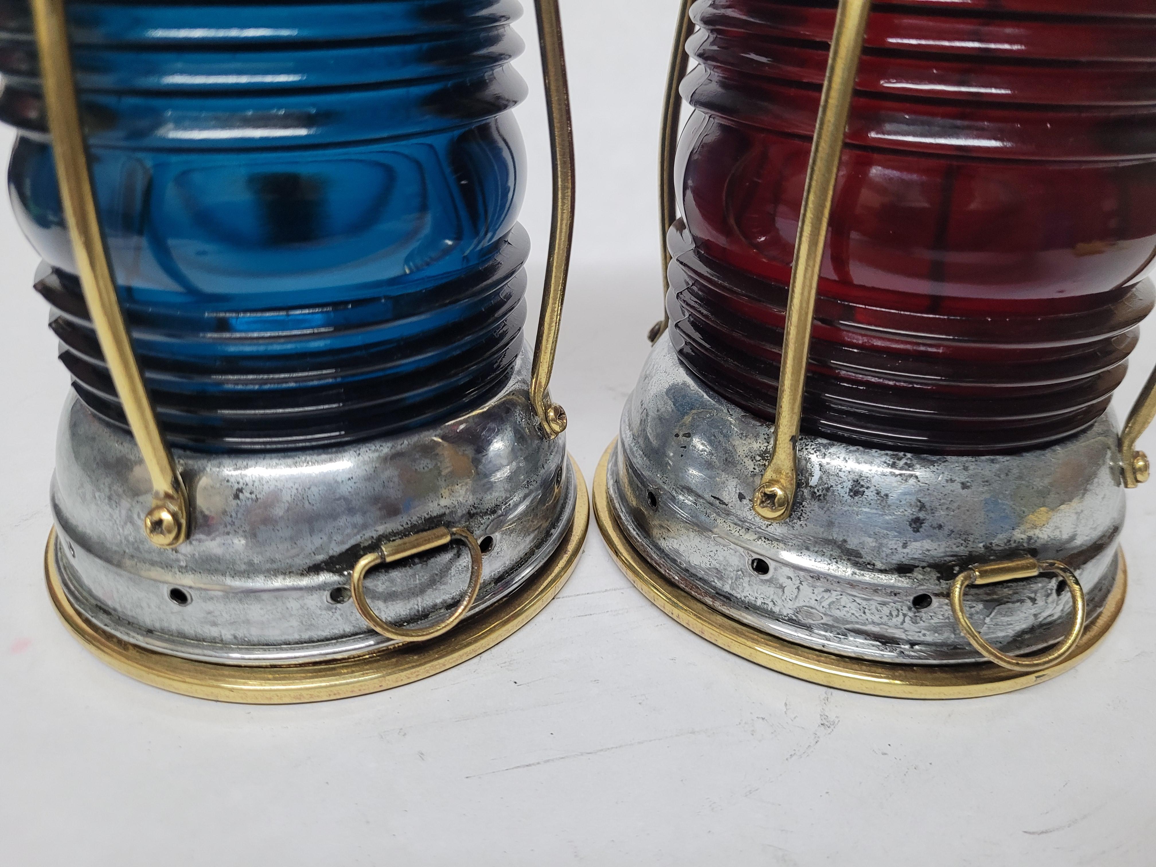 Pair of Red and Blue Lens Boat Lanterns For Sale 4