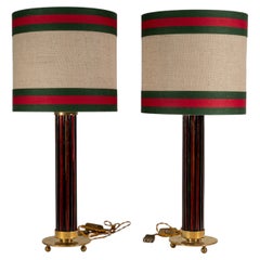 Paar rote und dunkelgrüne Murano-Glasstäbe und Messing-Metall-Tischlampen Italien