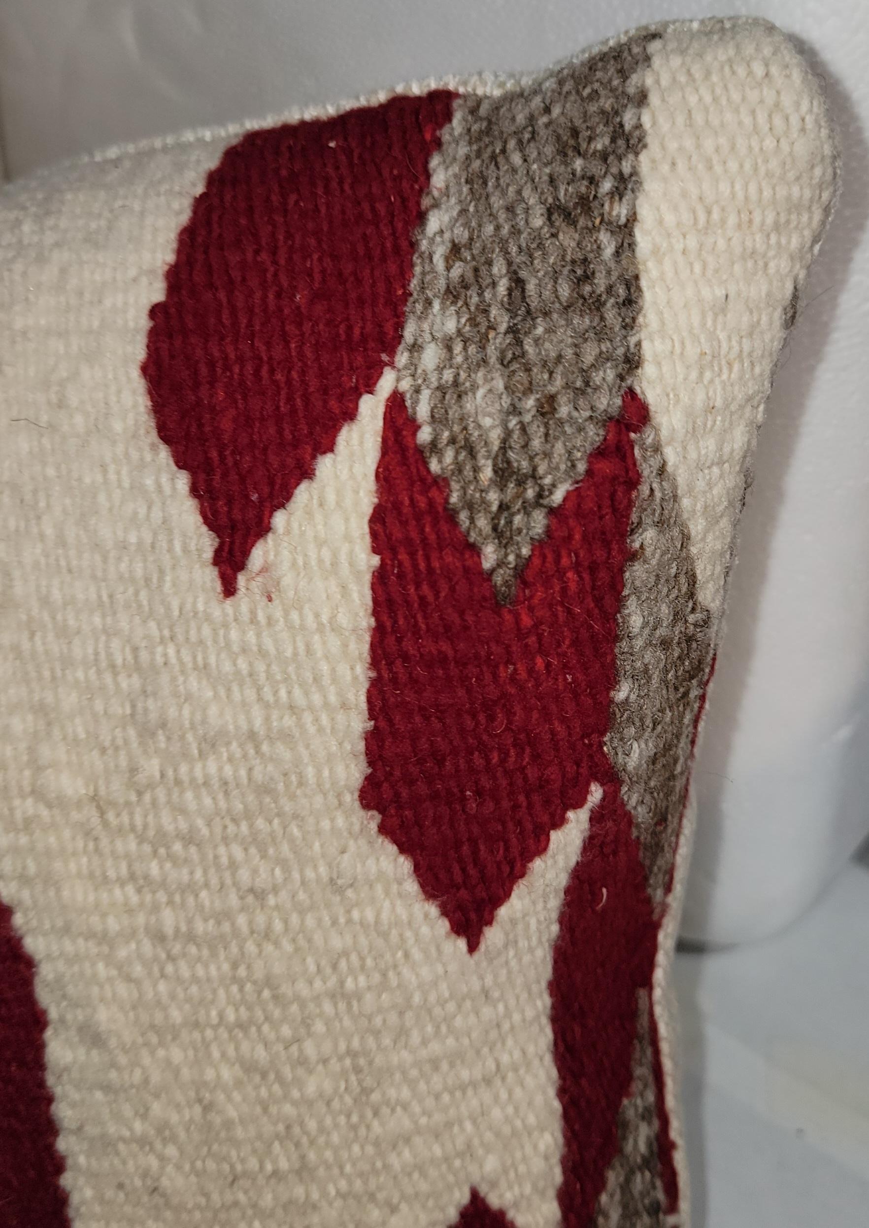 Pair of Red And White Navajo Chevron Pillows In Good Condition For Sale In Los Angeles, CA
