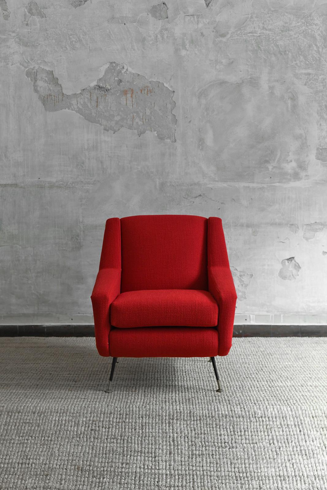 Pareja de sillones rojos al estilo de Gio Ponti, años 50 en Bueno estado para la venta en Roma, RM