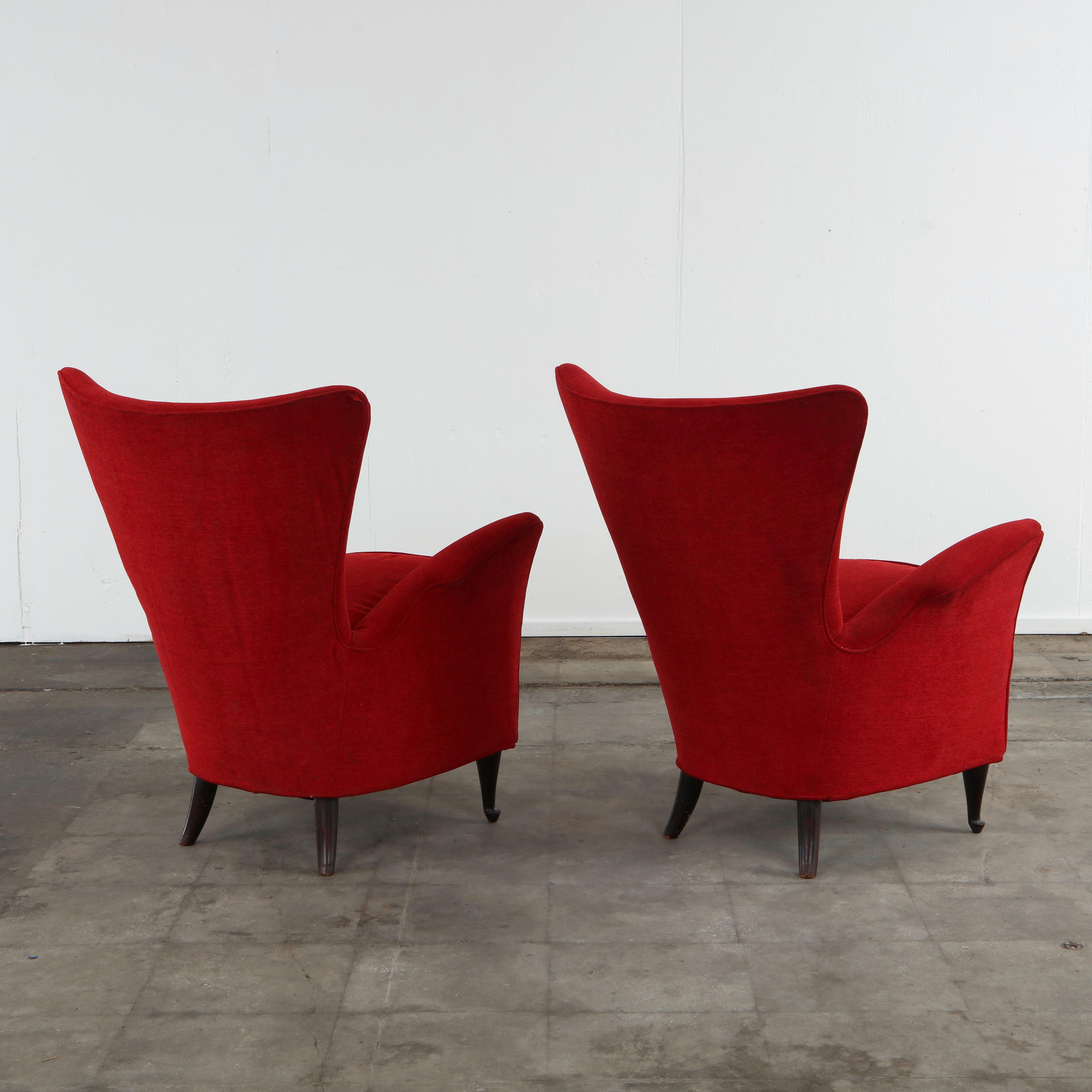 Italian Pair of Red Armchairs in the Style of Paolo Buffa, 1960s For Sale