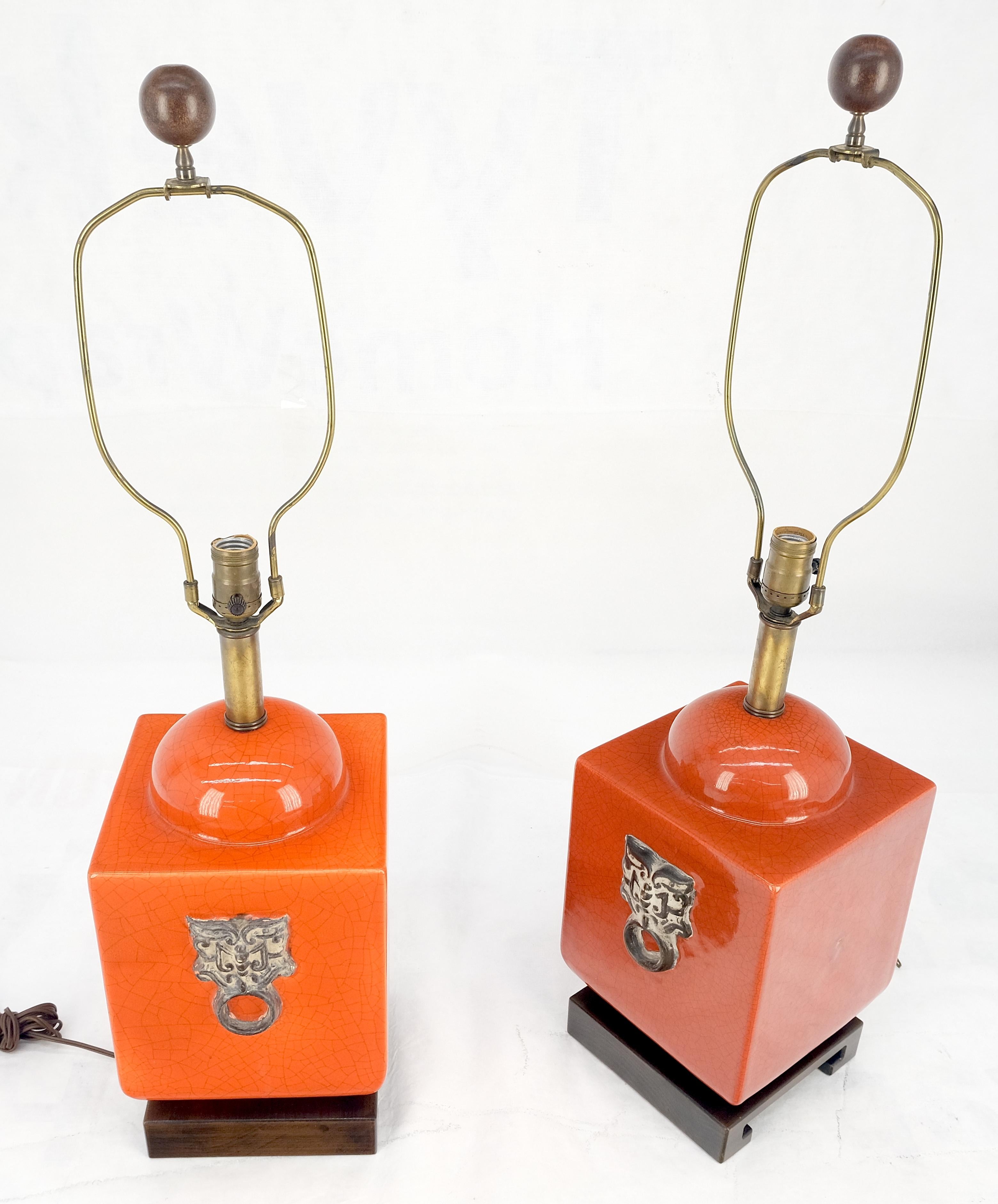Pair of Red Ceramic Square Cube Shape Table Lamps c1960s Bracket Feet MINT For Sale 4