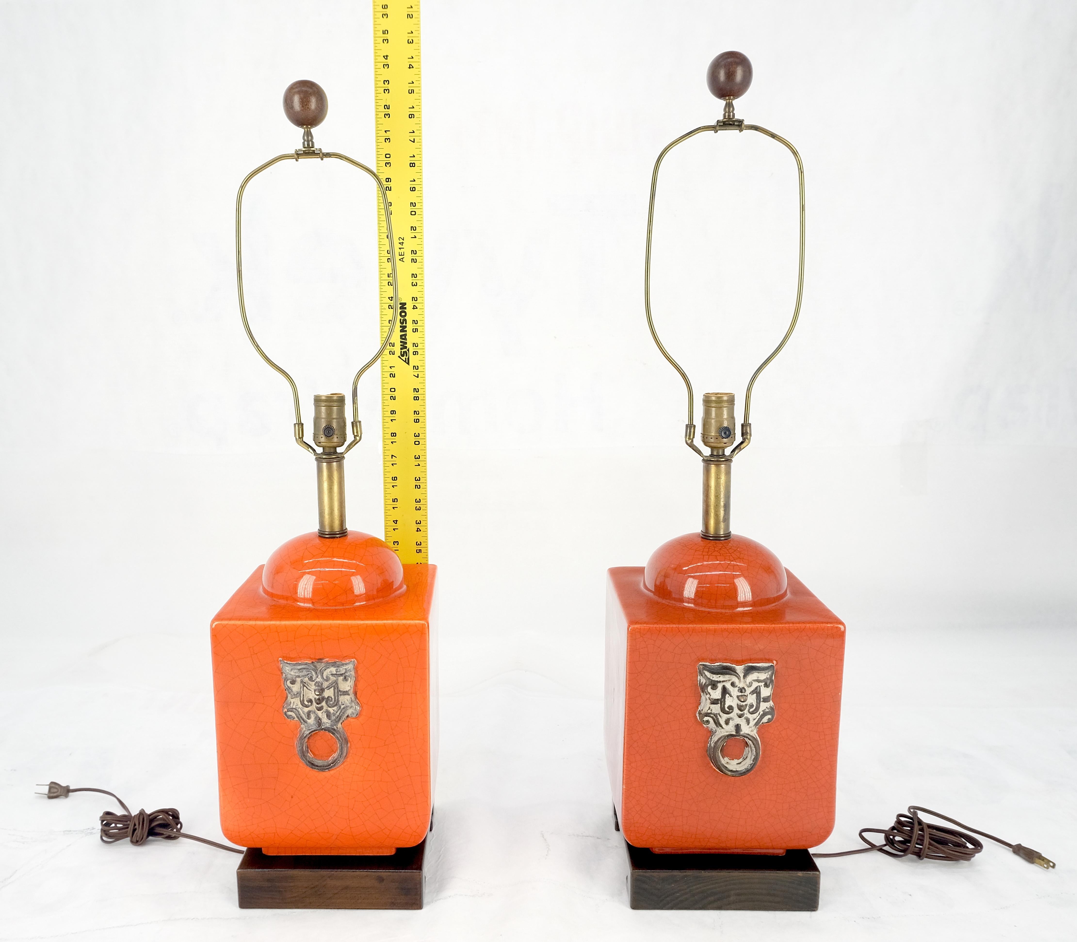 Pair of Red Ceramic Square Cube Shape Table Lamps c1960s Bracket Feet MINT In Excellent Condition For Sale In Rockaway, NJ