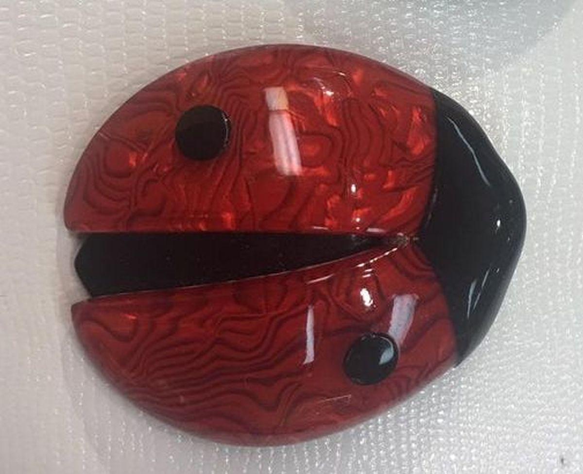 Simply Beautiful! Ladybird or Ladybug Designer Signed Brooch Pin by Lea Stein, Paris. Rrich, vibrant shiny red with contrasting black spots. The heads and bodies are shiny black. The wings are in a red with a subtle pattern like on watermarked silk