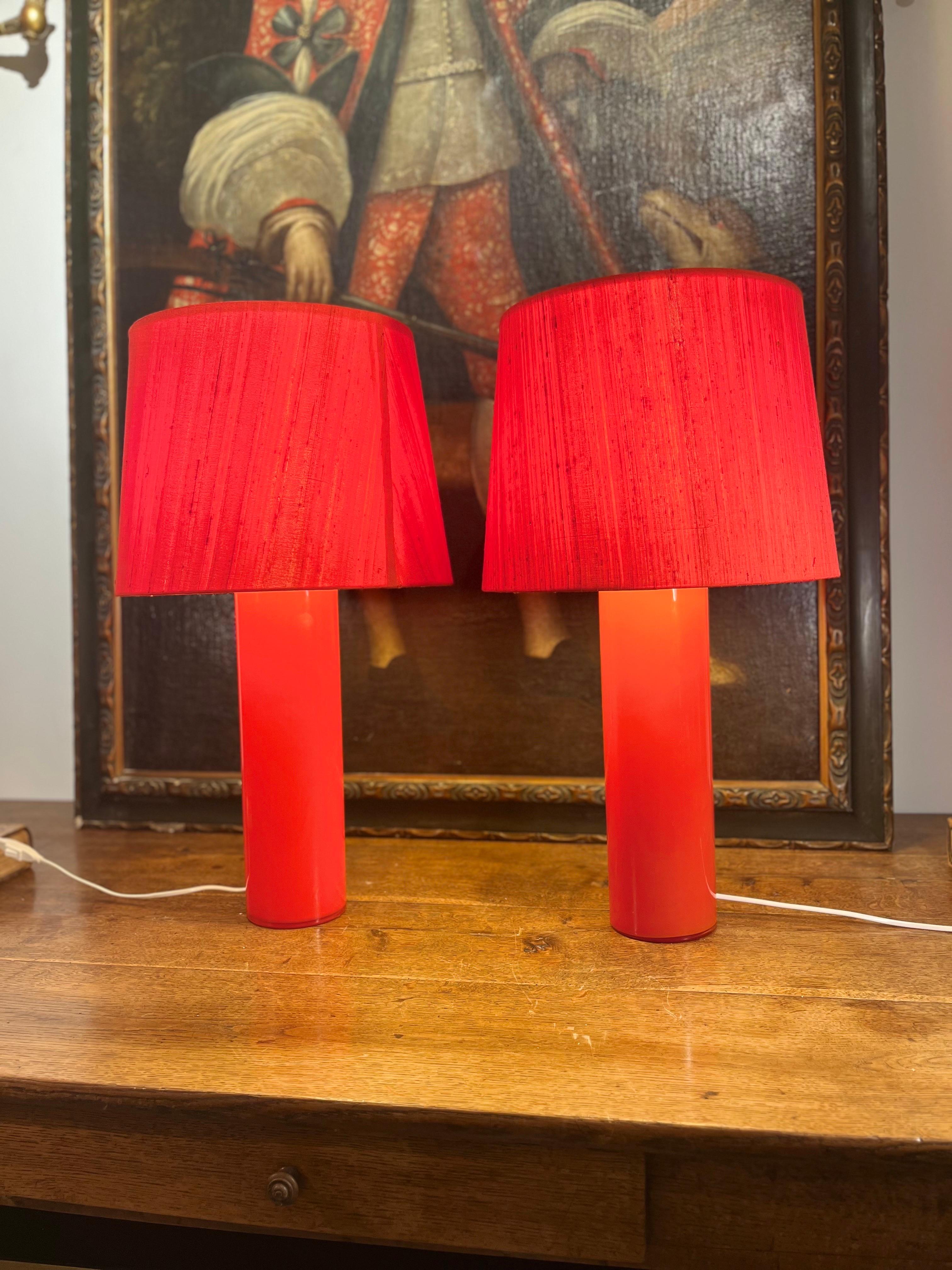 Coppia di lampade da tavolo in cristallo rosso di Luxus in vendita 6