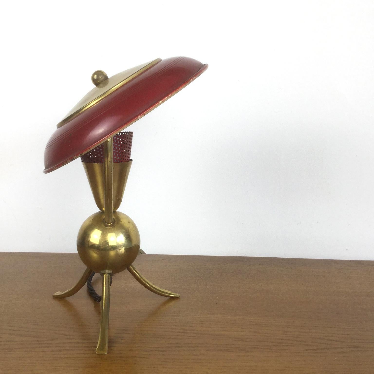 Metalwork Pair of Red Enamel and Brass Tripod Table Lamp, French, 1950s For Sale