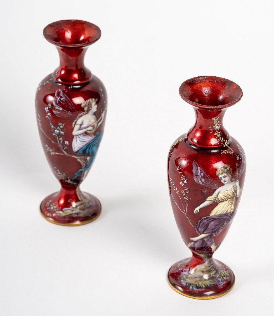 Pair of Red Enamel Vases, Art Nouveau 1
