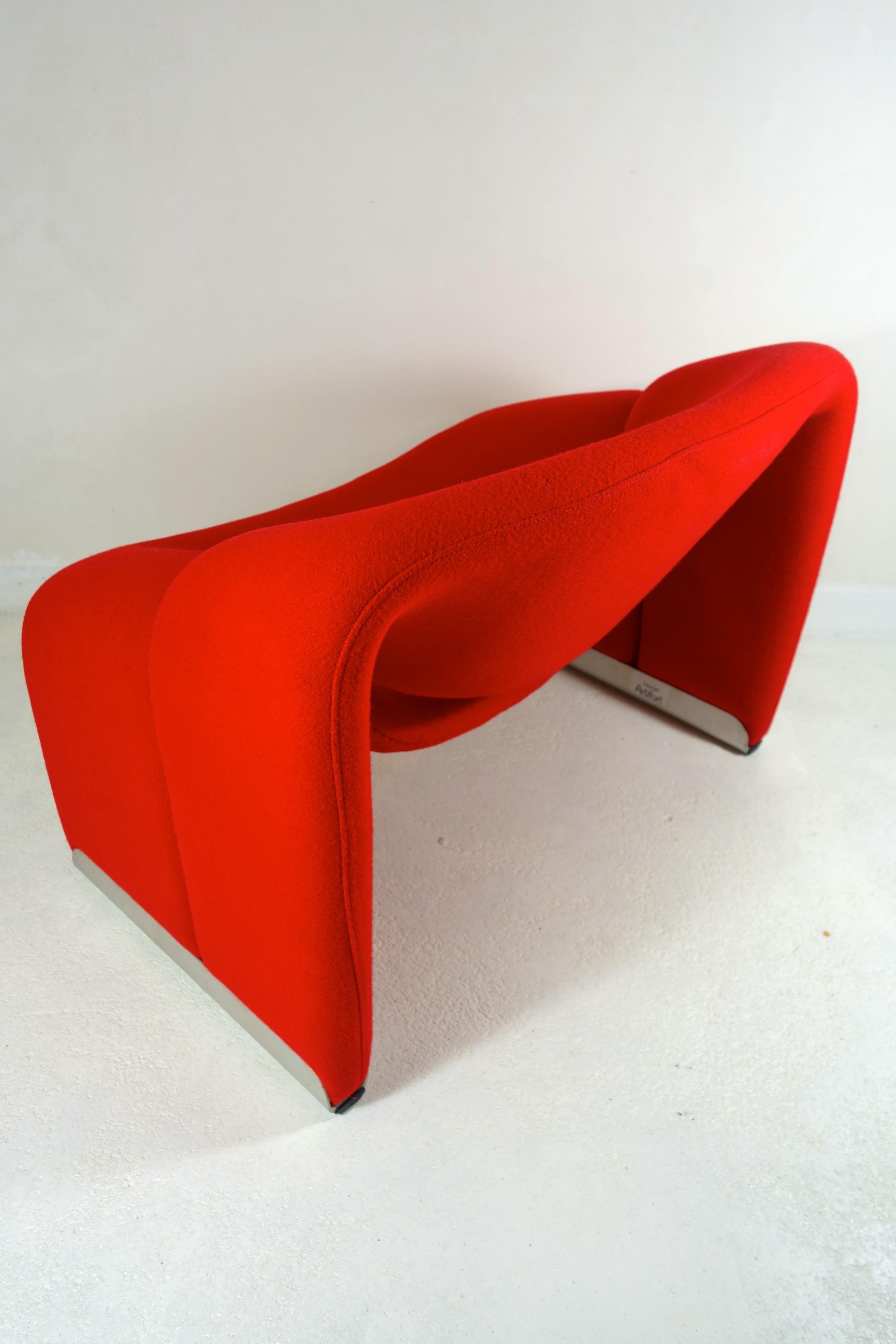 Wool Pair of Red Groovy Chairs F598 Silver Colored Feet by Pierre Paulin for Artifort