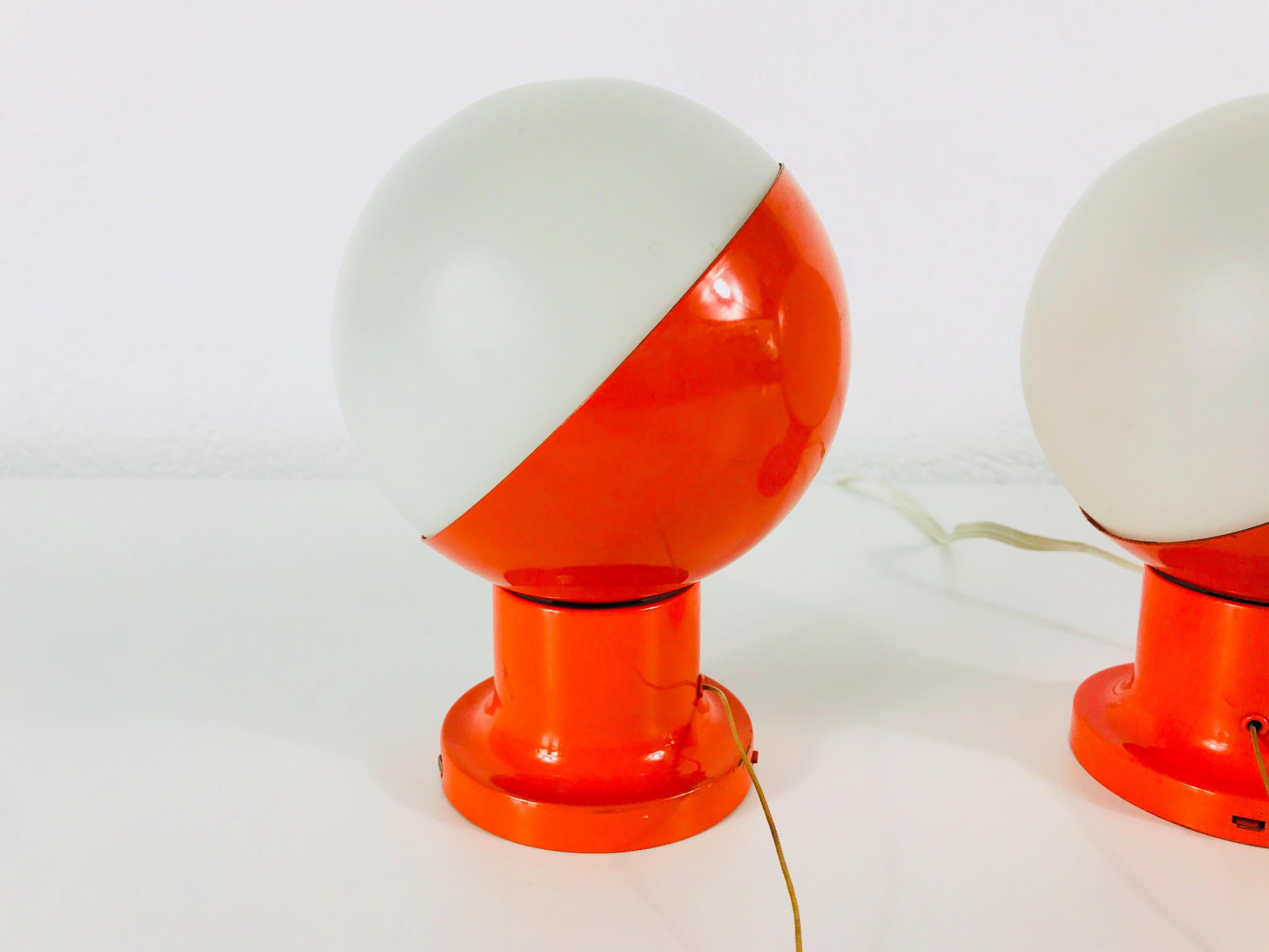 Pair of Red Kaiser Midcentury Space Age Wall Lamps, 1960s, Germany In Good Condition In Hagenbach, DE