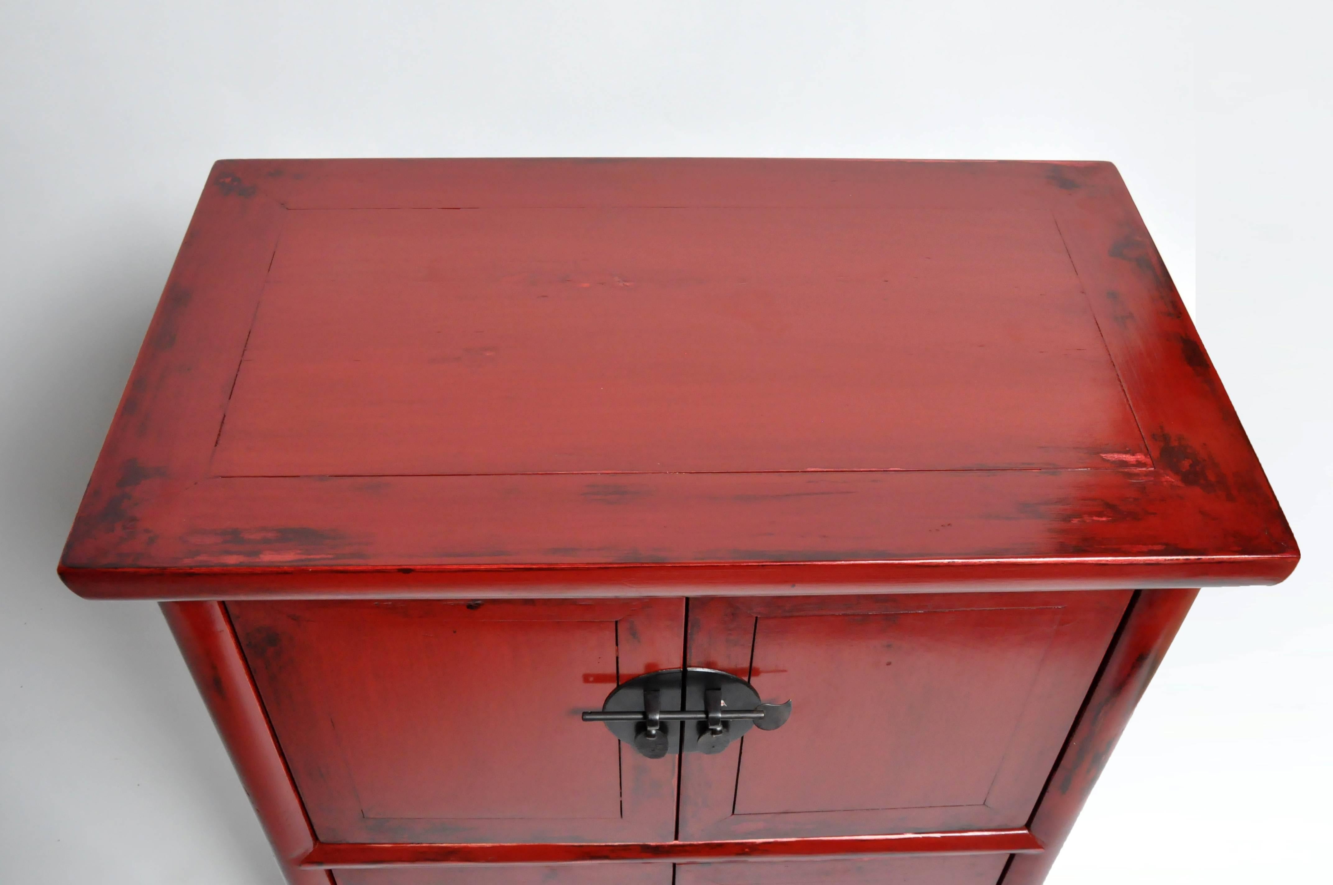 Red Lacquered Chinese Side Chests with Two Shelves 9