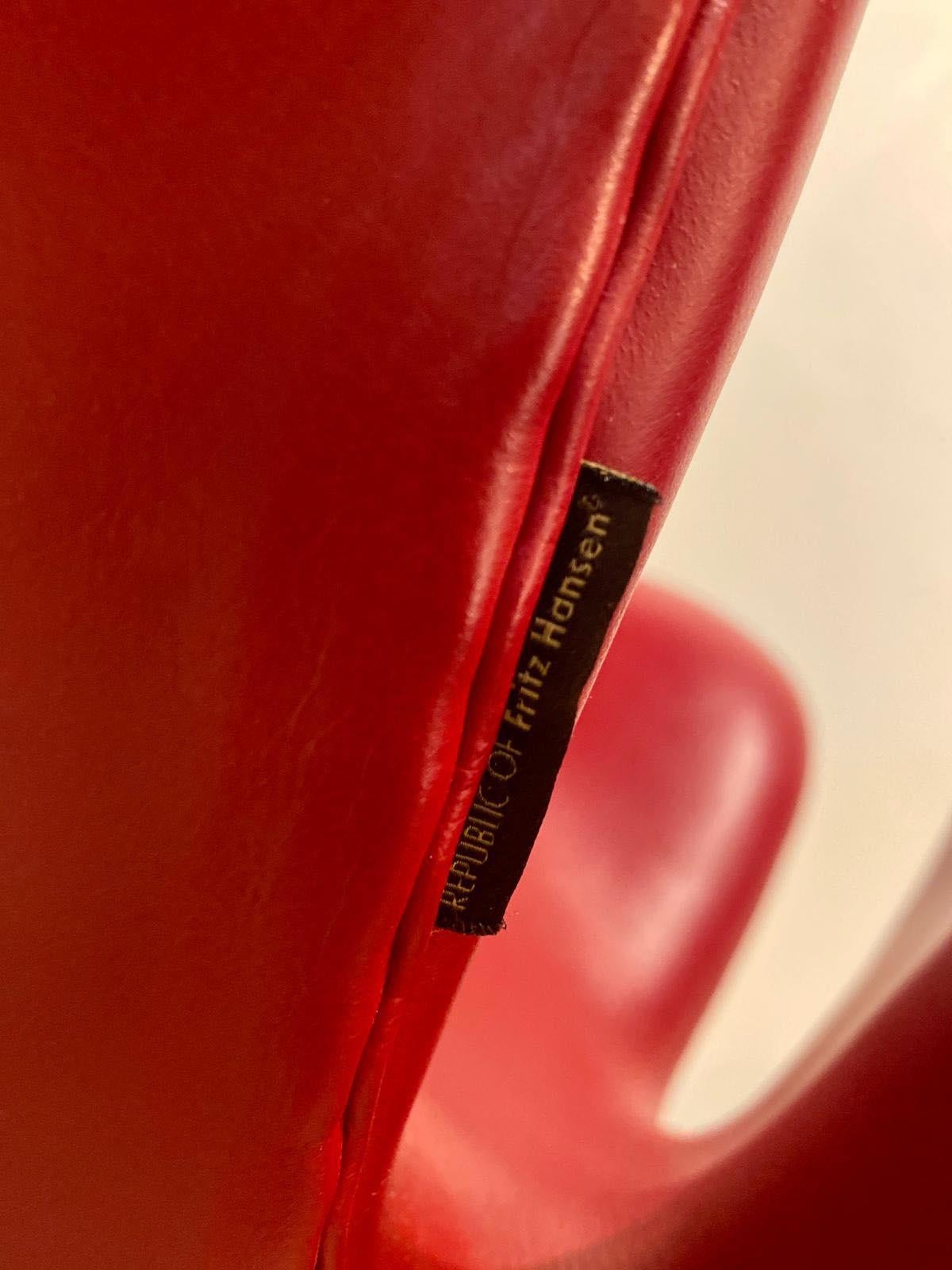 Danish Pair of Red Leather Arne Jacobsen for Fritz Hansen Swan Chairs