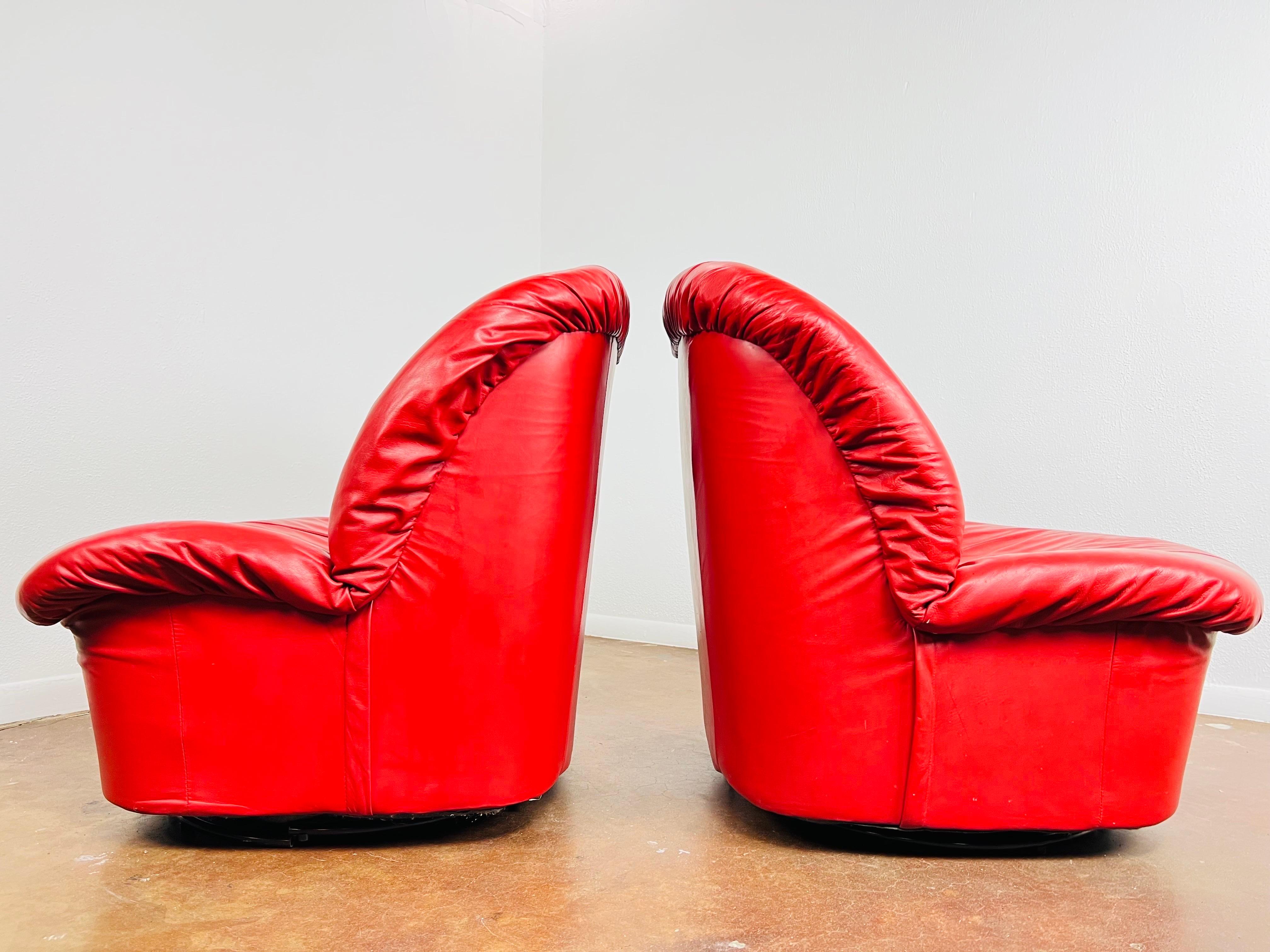 Pair of Red Leather Clamshell Chairs in the Style of Kagan 2