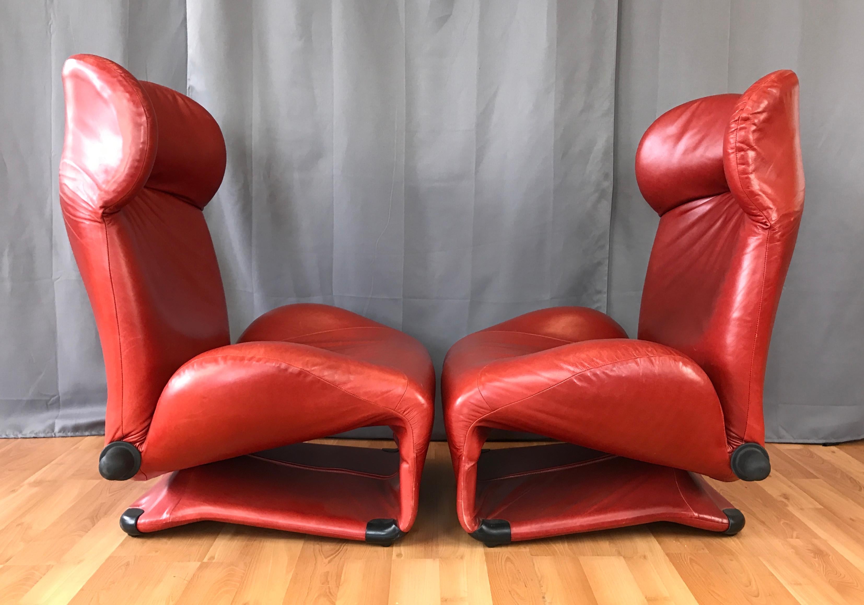 Italian Pair of Toshiyuki Kita for Cassina Wink Convertible Leather Lounge Chairs