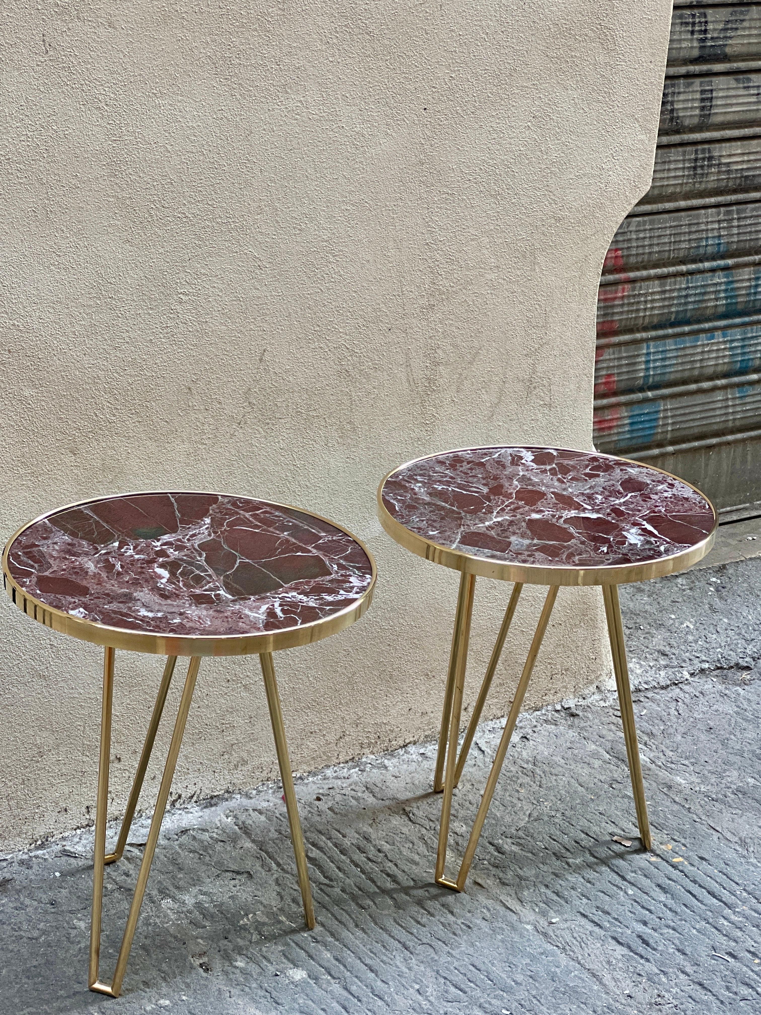 Pair of Red Levanto Marble Round Side/End Tables with Brass Structure 1980 en vente 8