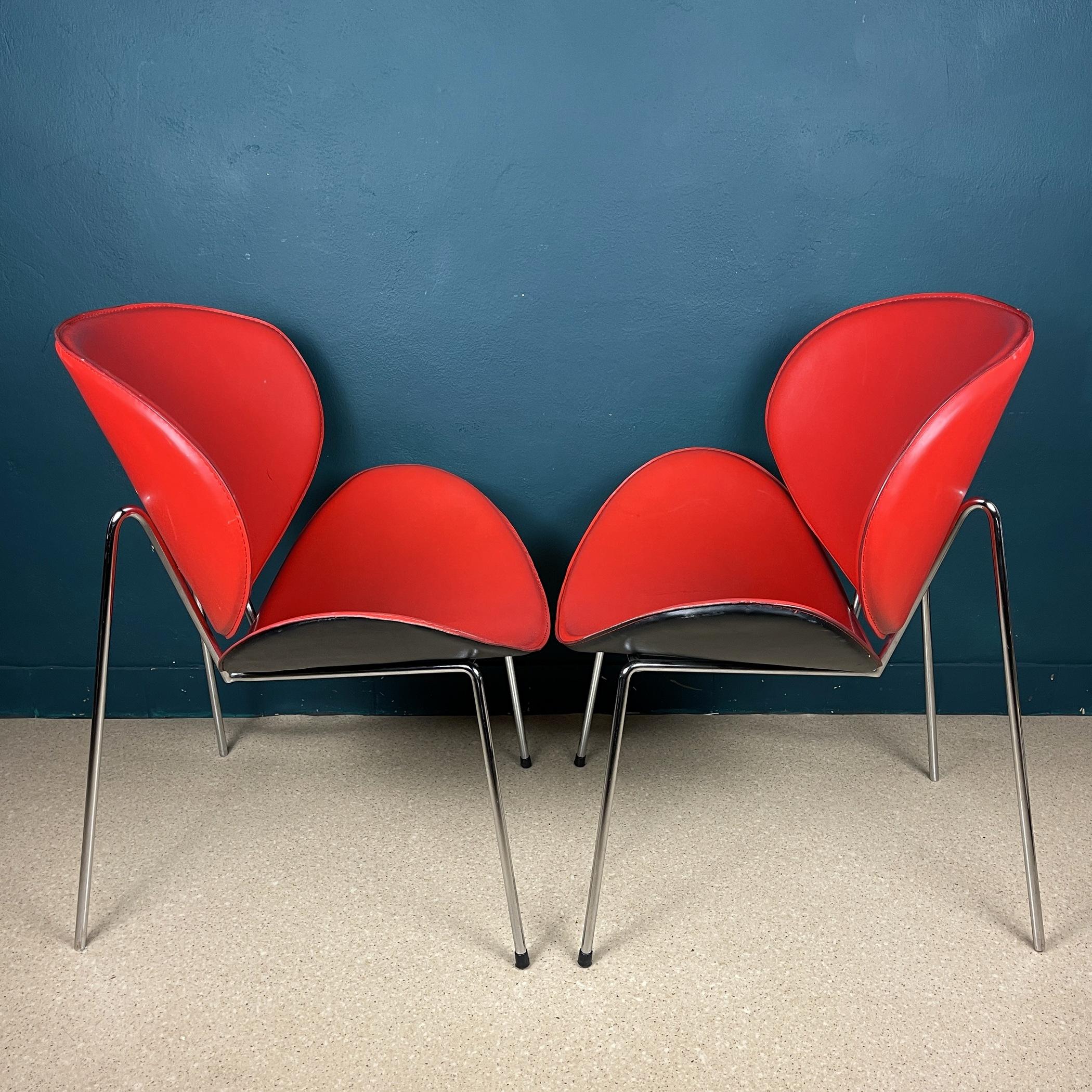 Paire de chaises longues rouges Italie des années 1990 Design Pierre Paulin Style en vente 3