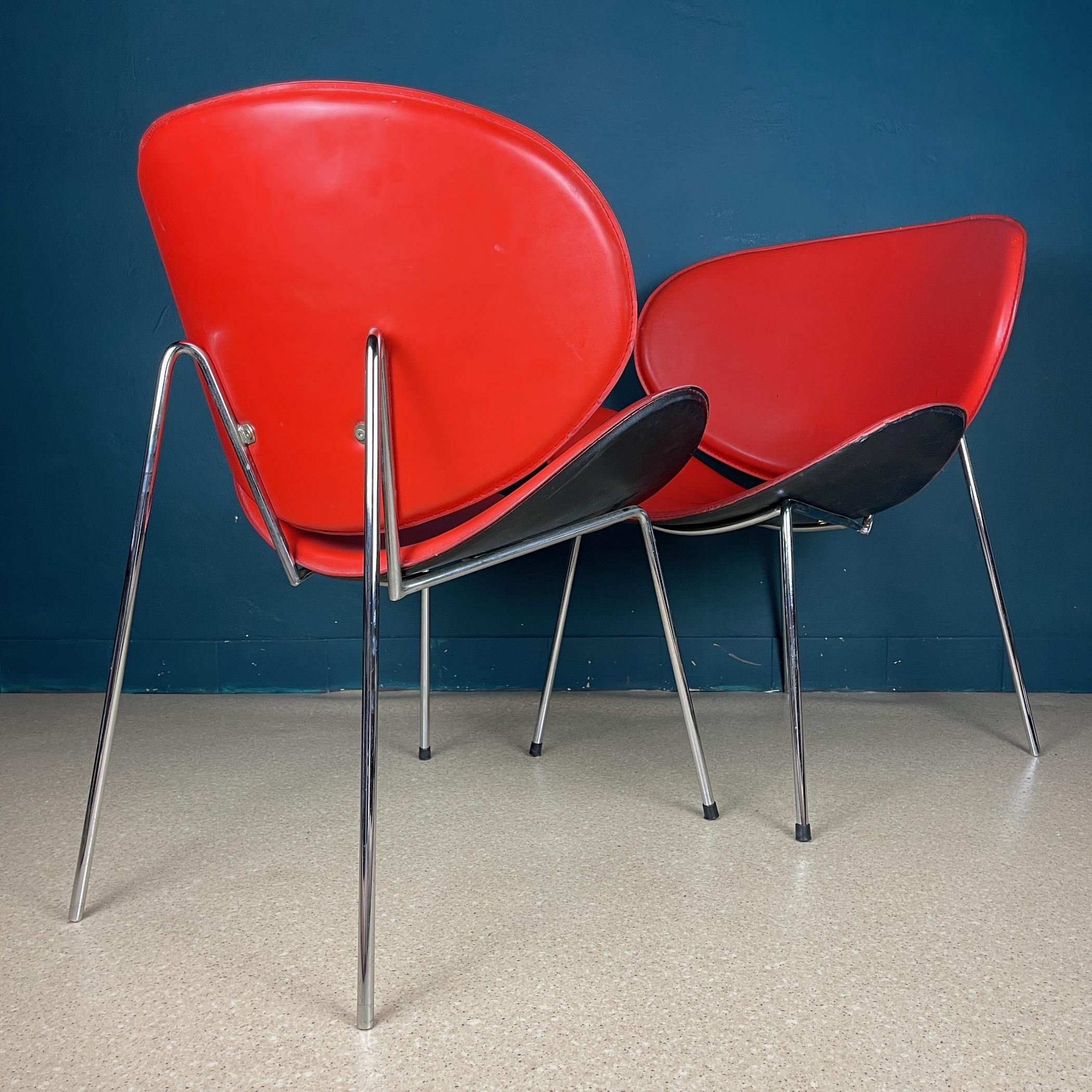 Metal Pair of red lounge chairs Italy 1990s Design Pierre Paulin Style For Sale