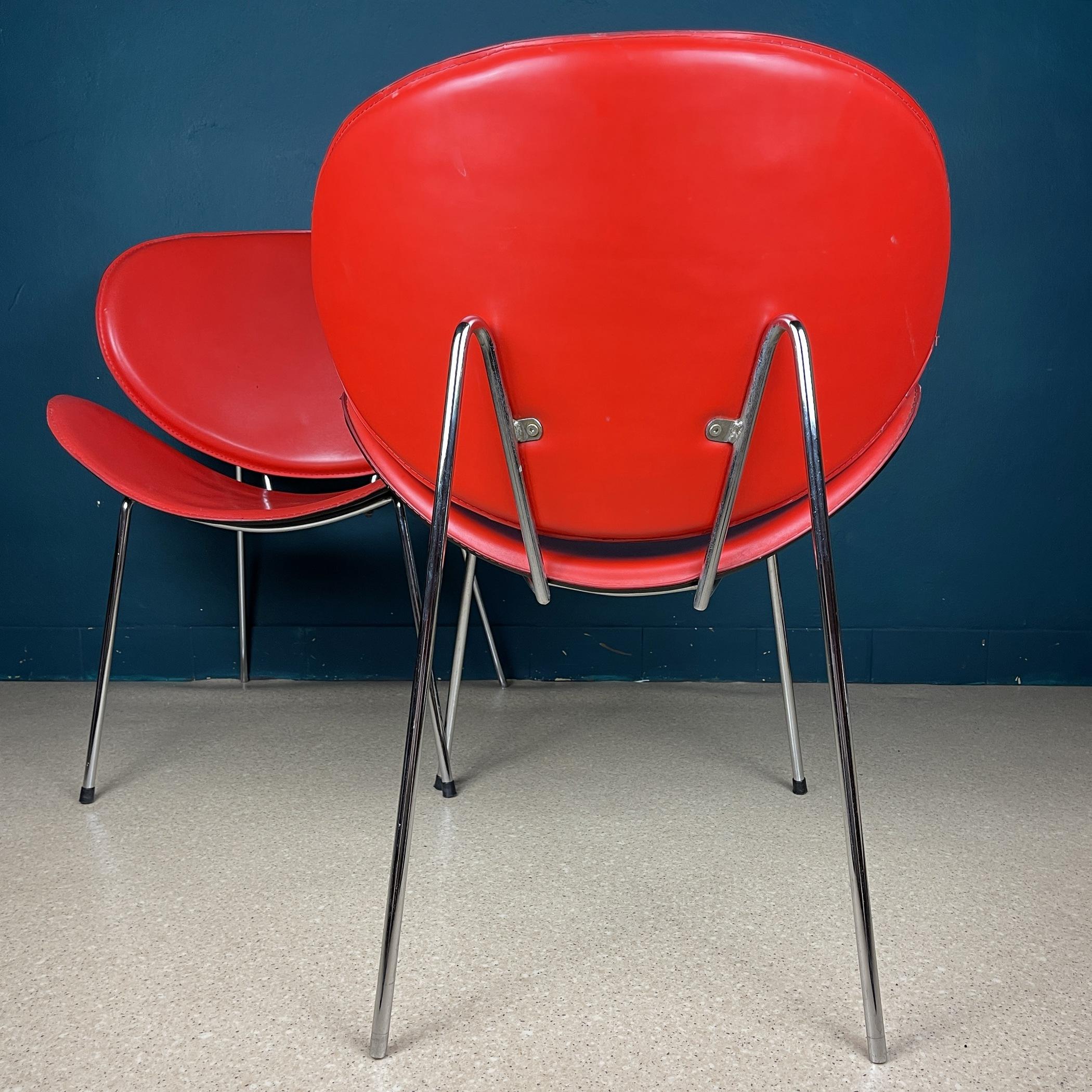 Pair of red lounge chairs Italy 1990s Design Pierre Paulin Style For Sale 2