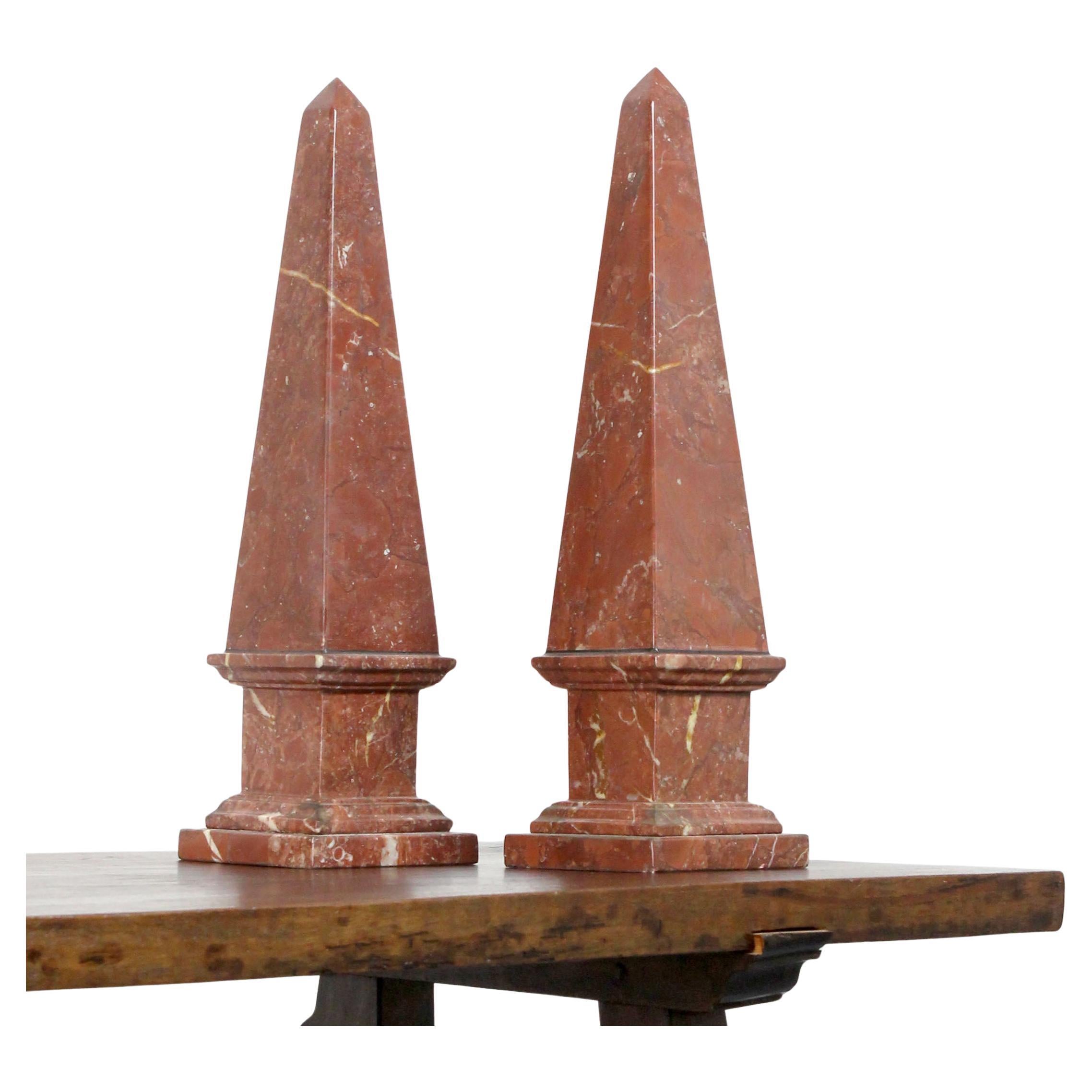 Pair of red marble obelisks - Italy - 19th century