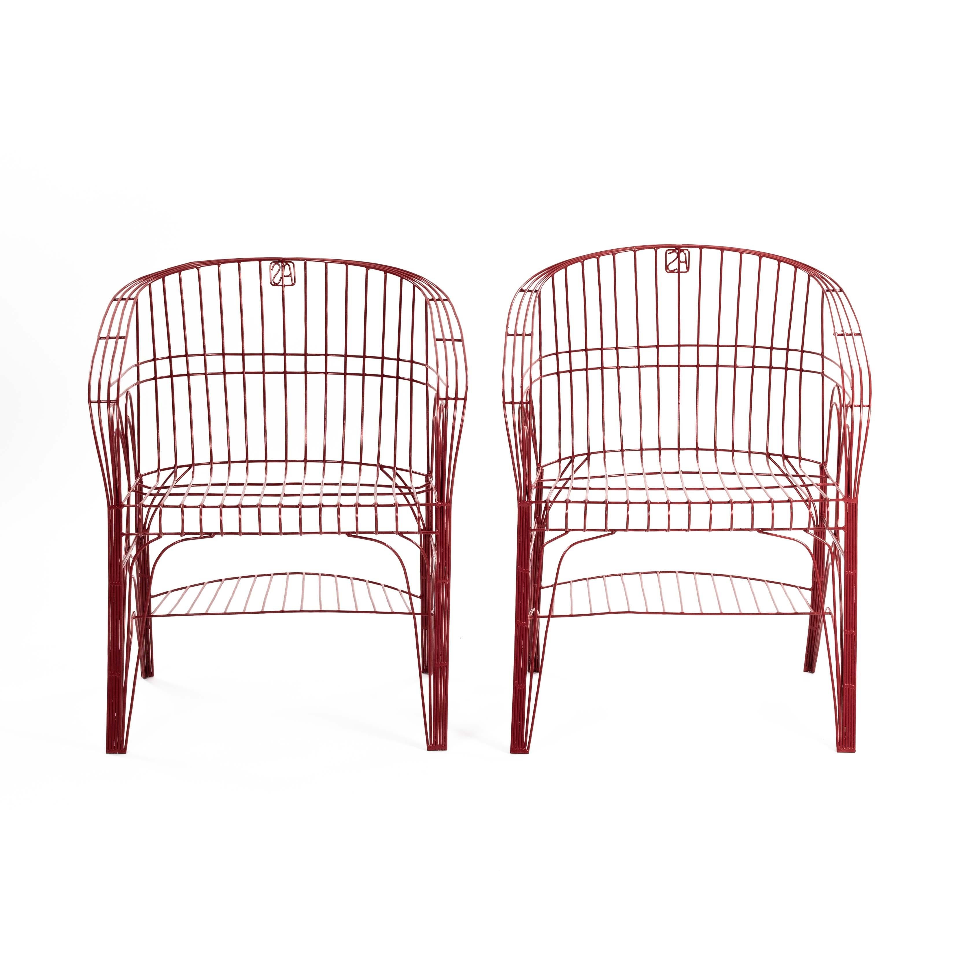 Moderne Paire de fauteuils italiens modernes rouges en construction soudée par A. Spazzapan 2005 en vente