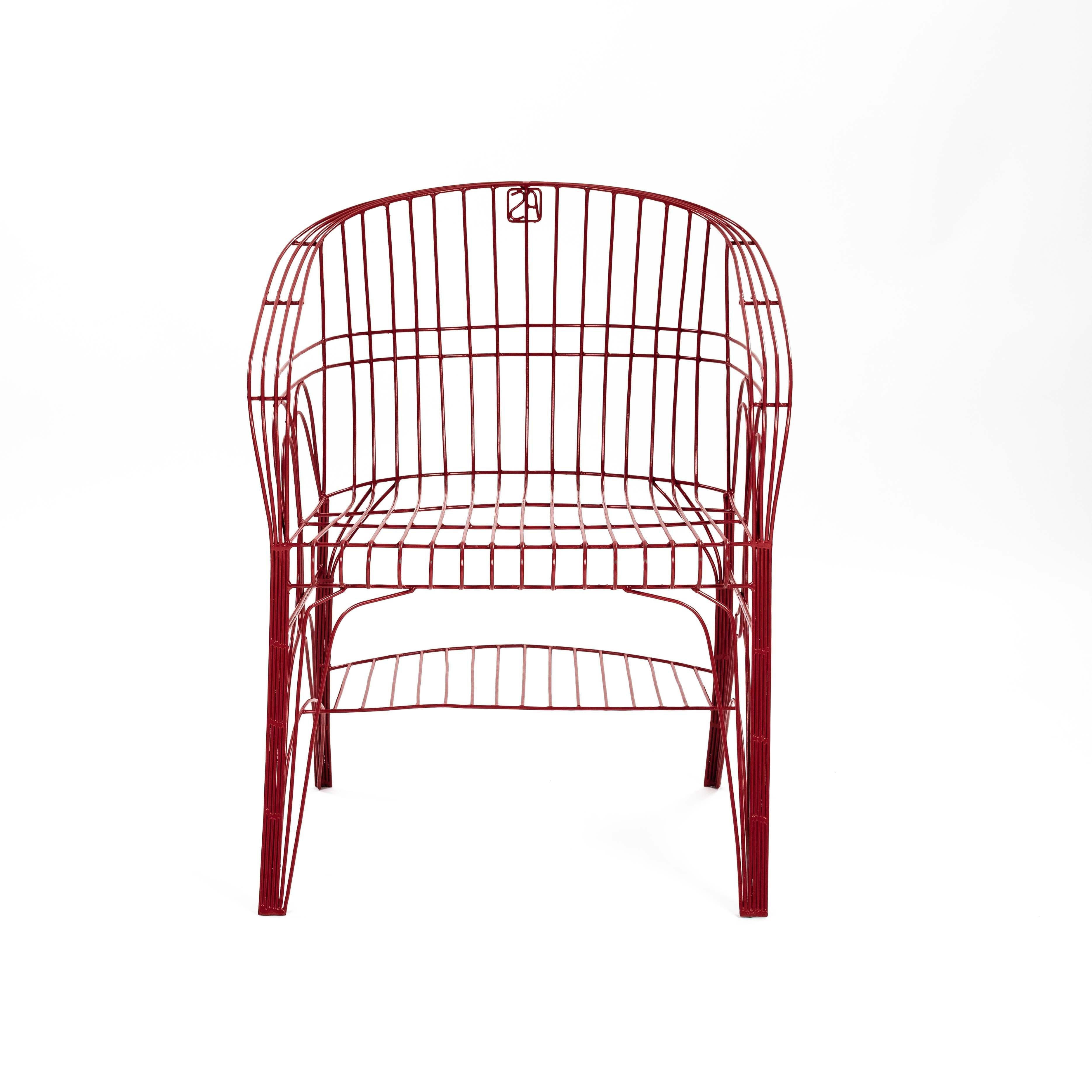 XXIe siècle et contemporain Paire de fauteuils italiens modernes rouges en construction soudée par A. Spazzapan 2005 en vente