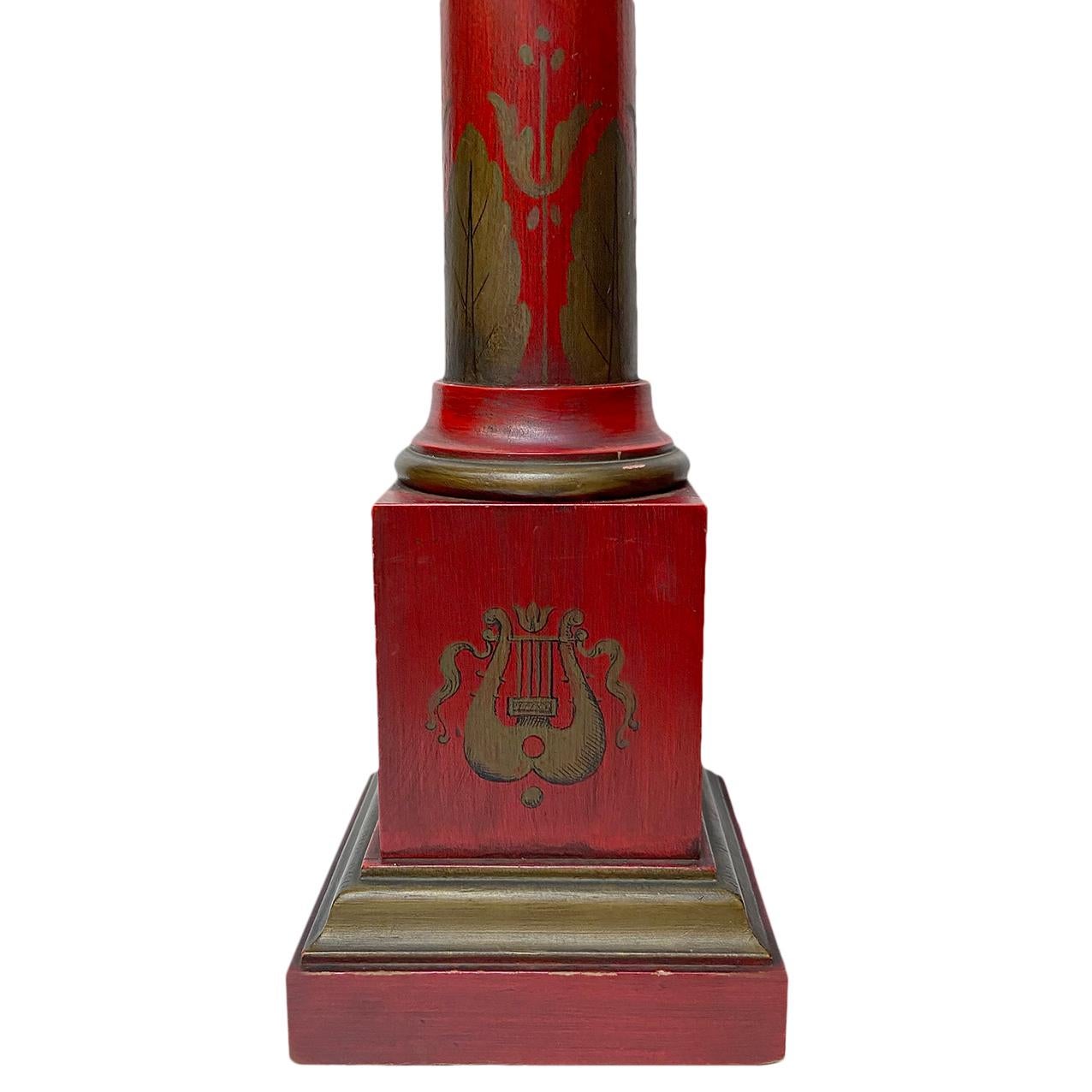 Paar rot bemalte Lampen im Zustand „Gut“ im Angebot in New York, NY