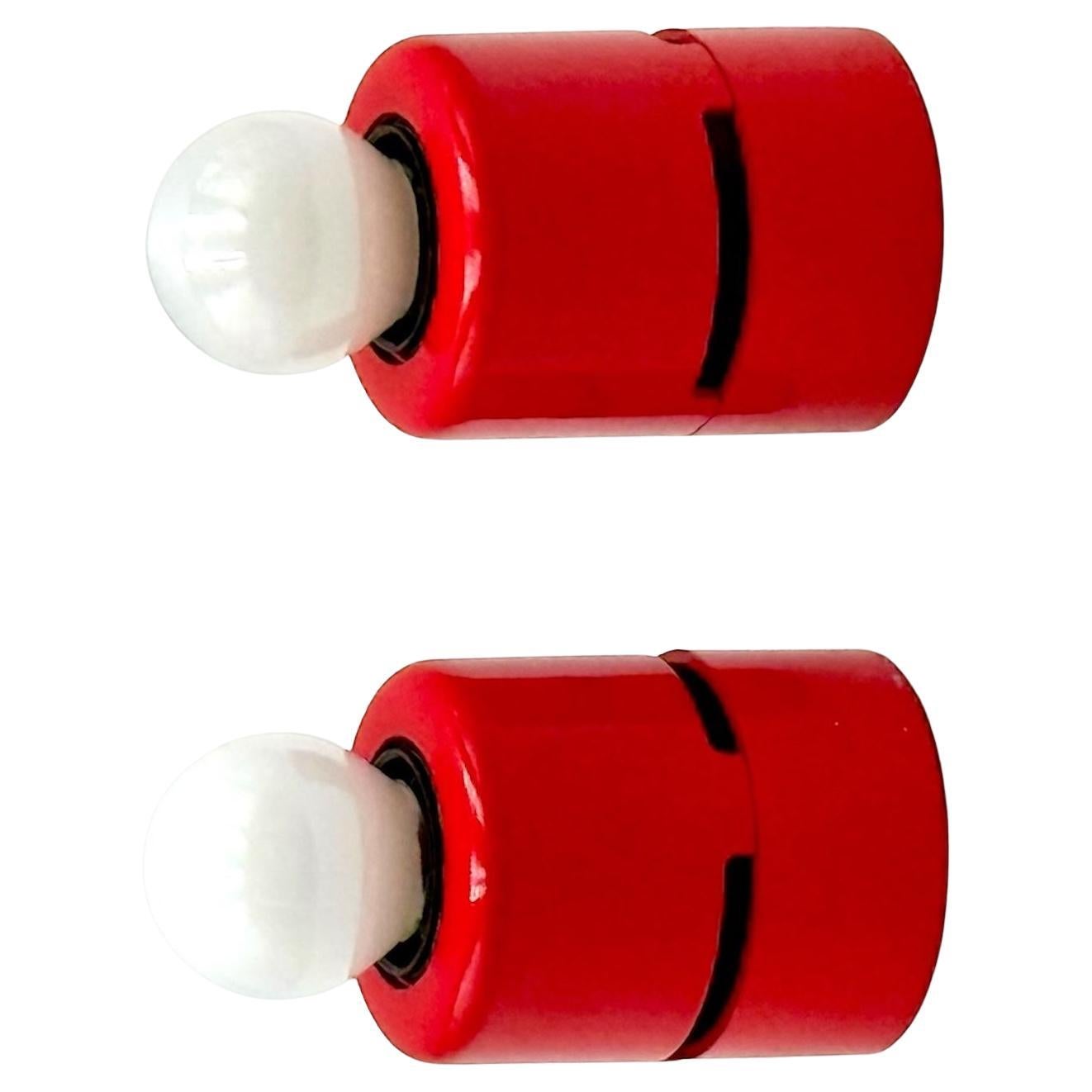 Paar rote Stilnovo "Plafoniera"-Lampen Neuwertig, Italien, 1980er Jahre, Melamin & Metall im Angebot