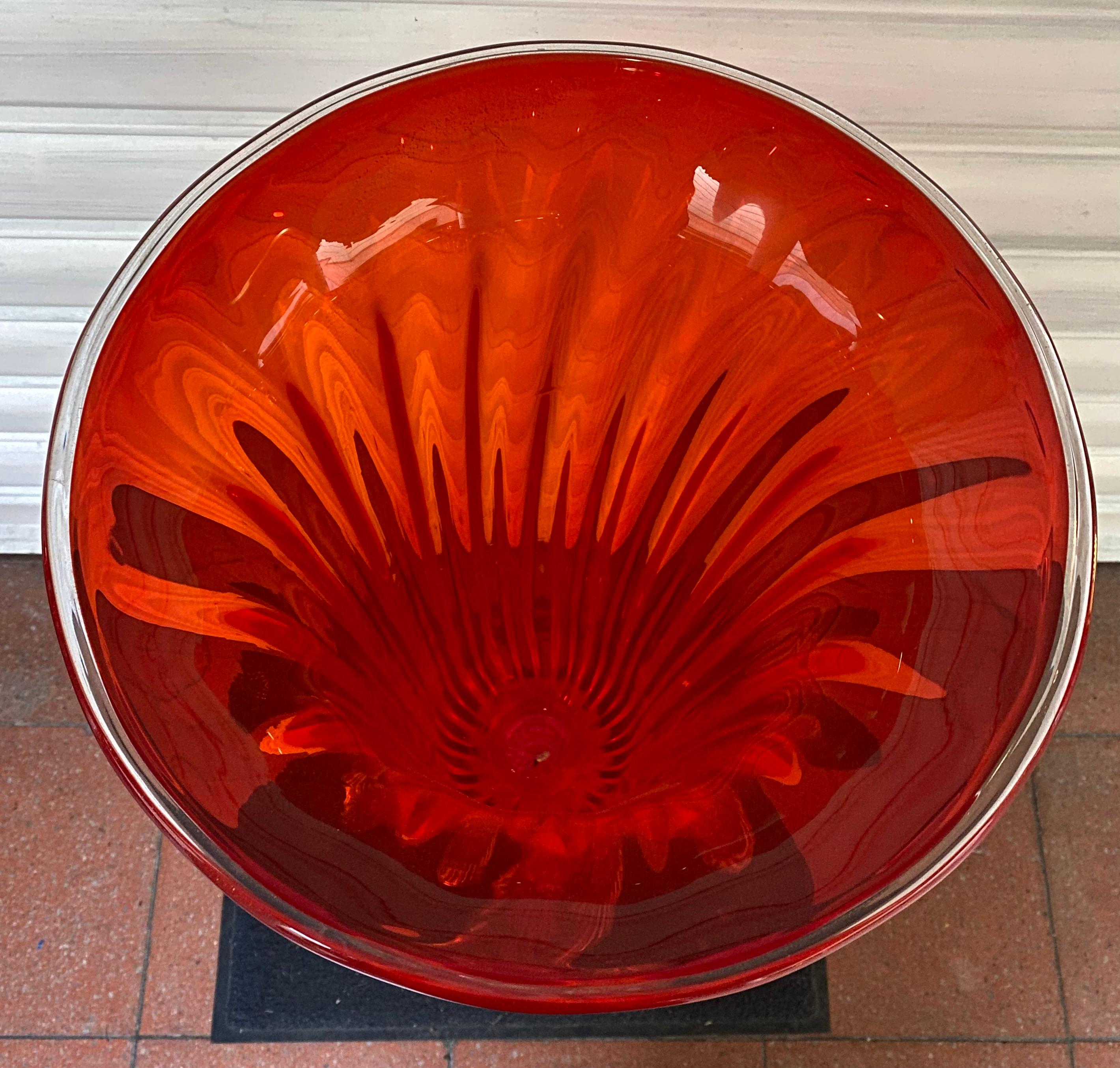 Late 20th Century Red Vase in Murano Glass, circa 1970 For Sale