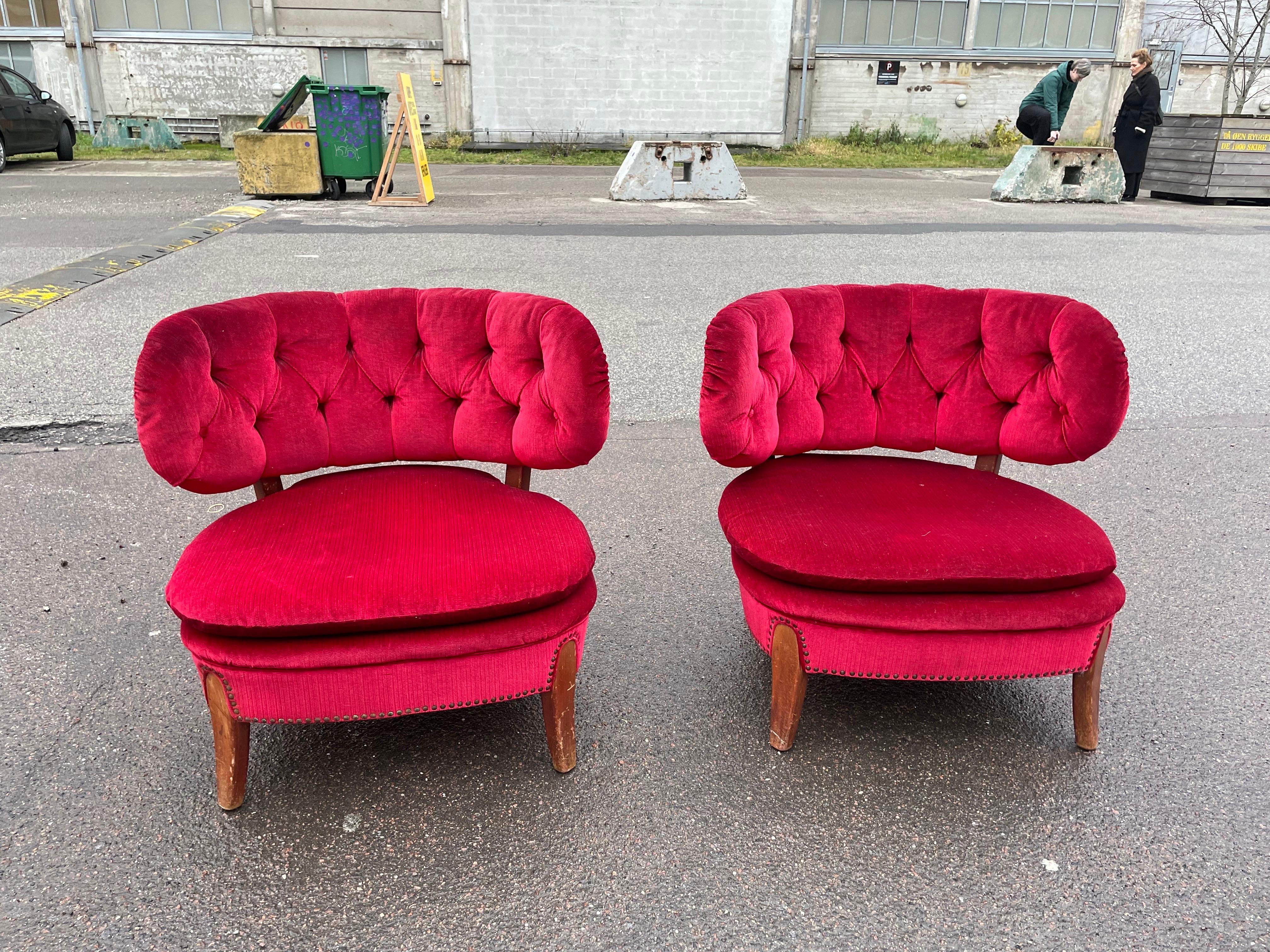 Mid-20th Century Pair of red velvet Lounge Chairs by Otto Schulz, Boet, Sweden, 1940s