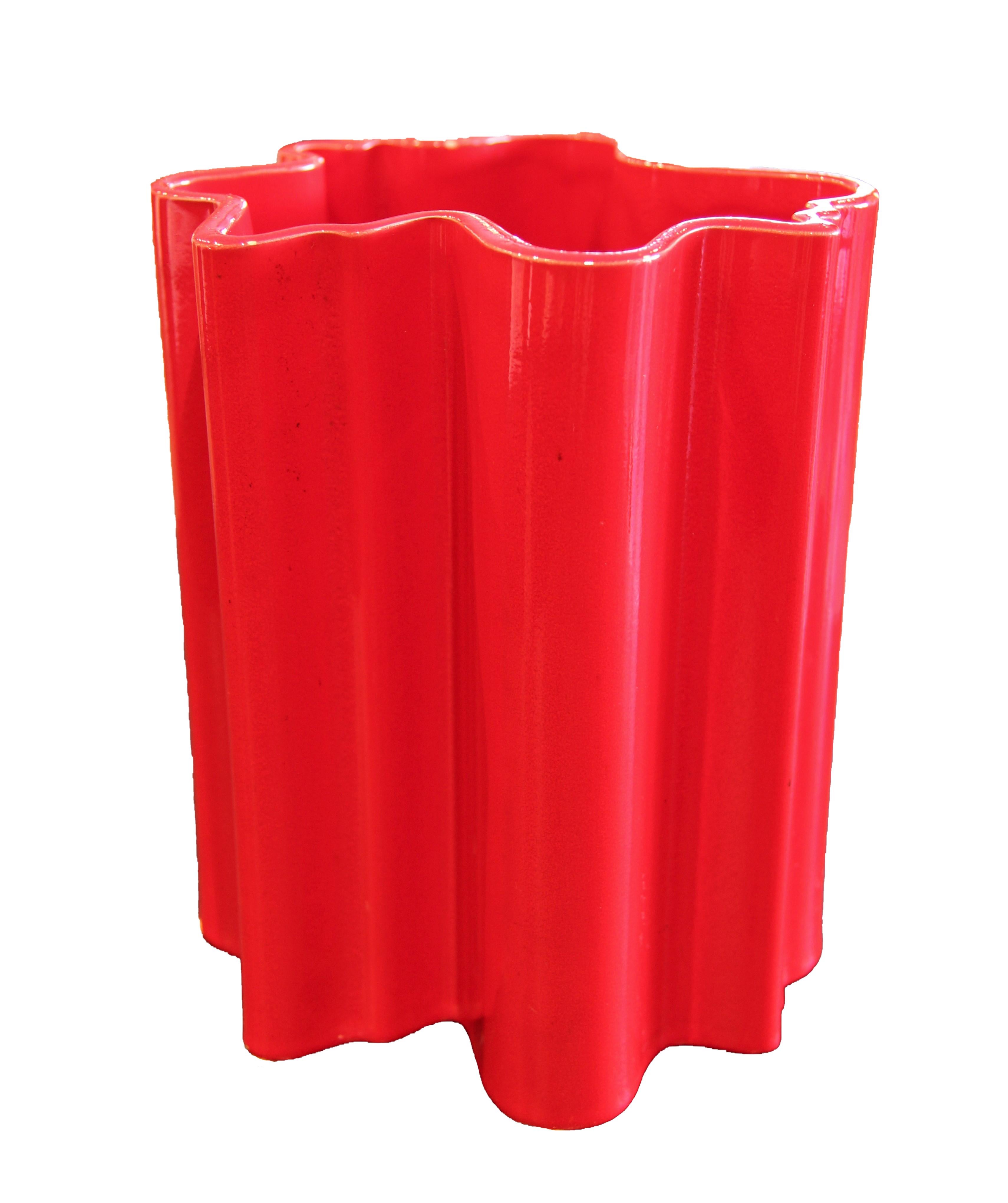 Mid-Century Modern Pair of Red Wavy Ceramic Vases by Angelo Mangiarotti for Fratelli Brambilla