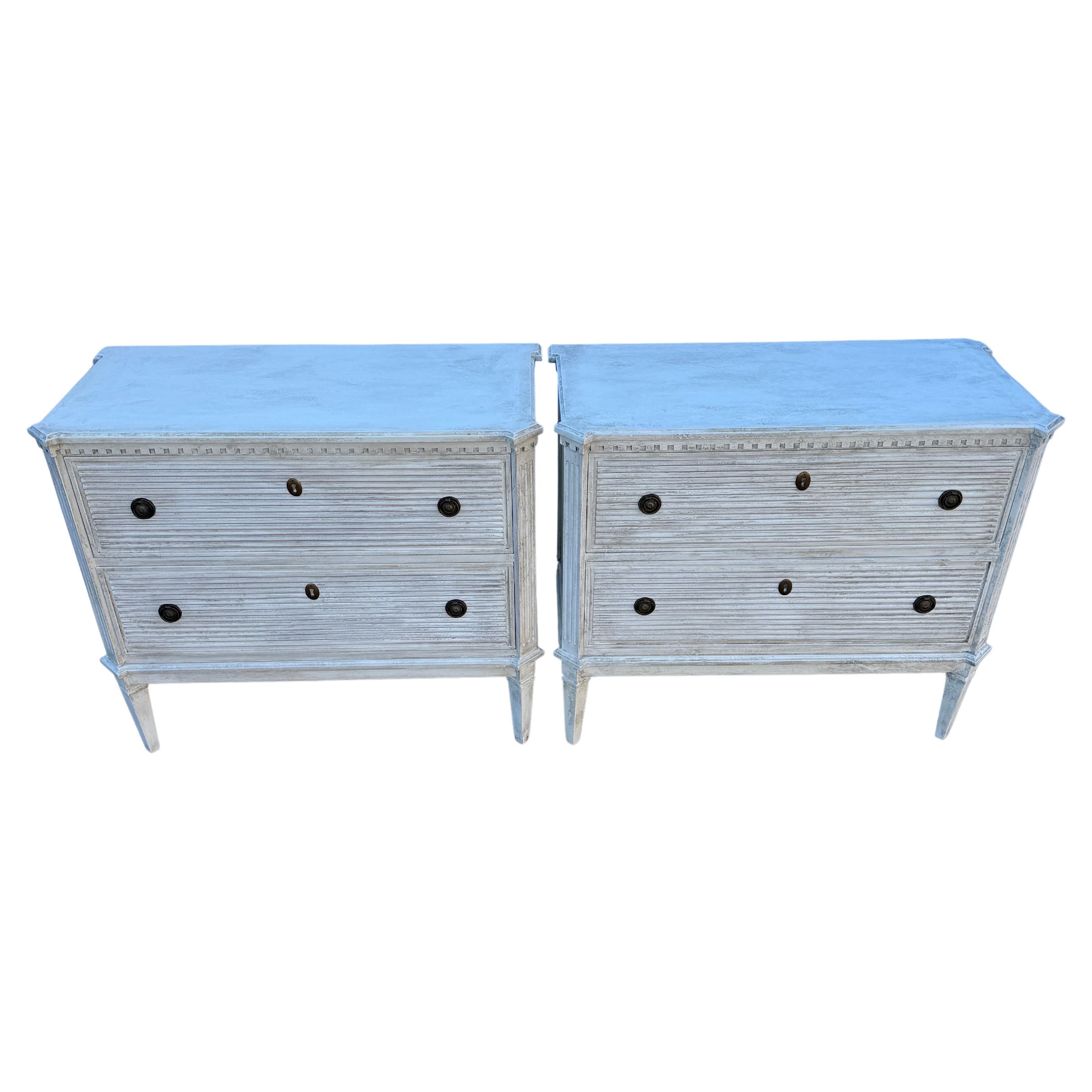 Hand-Crafted Pair of Reeded Gustavian Style Commodes Chest of Drawers