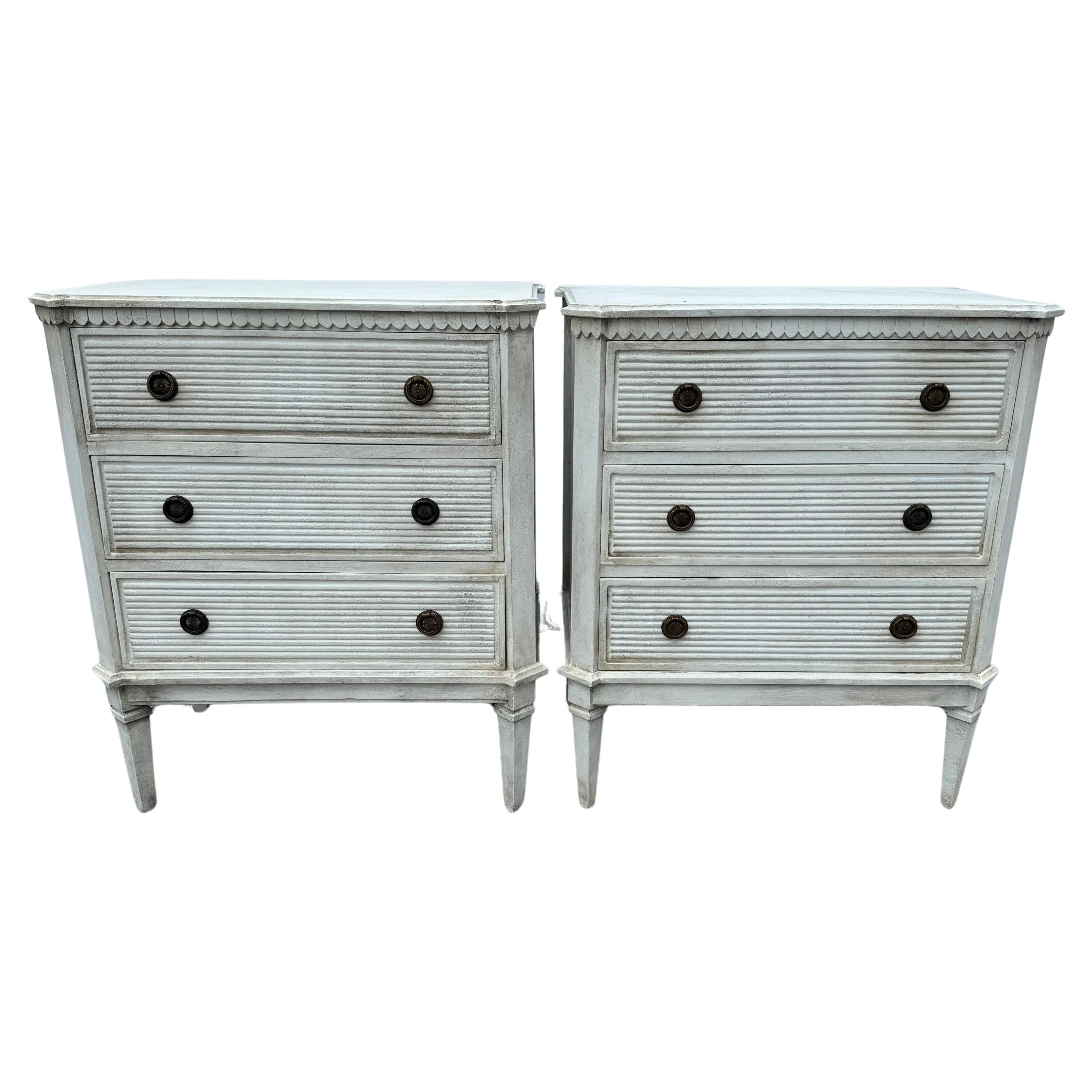 Hand-Crafted Pair of Reeded Gustavian Style Commodes Chest of Drawers For Sale