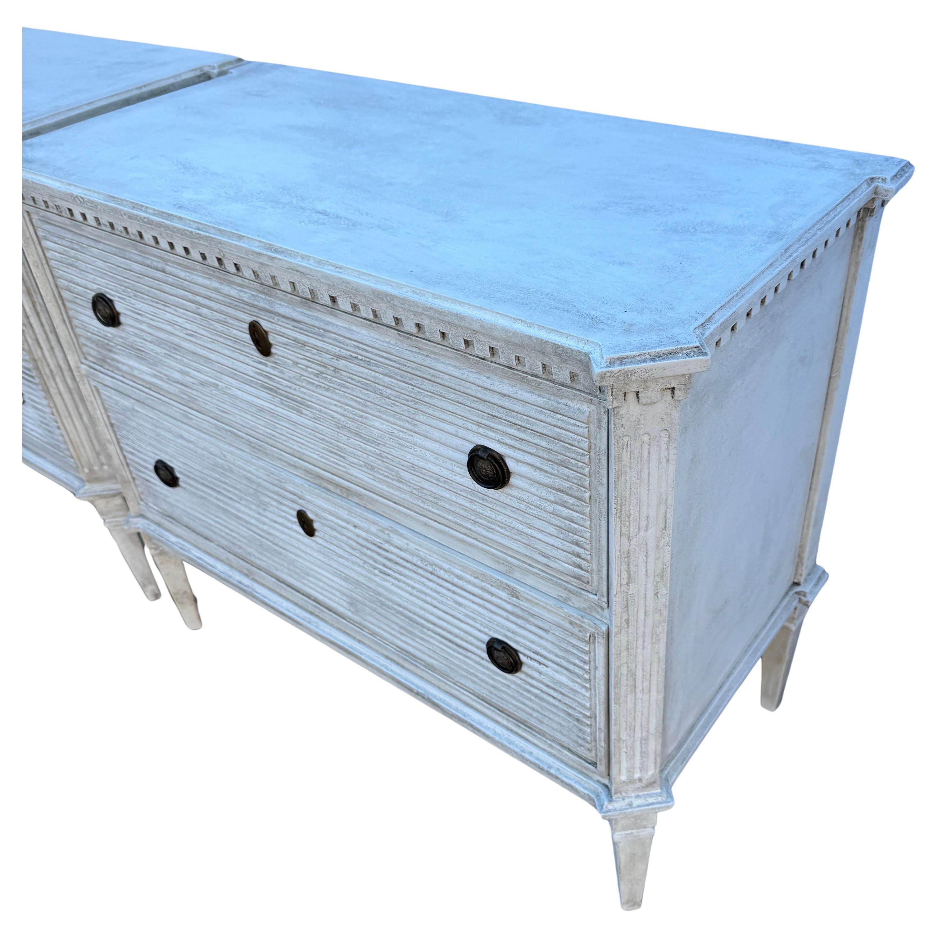 Contemporary Pair of Reeded Gustavian Style Commodes Chest of Drawers