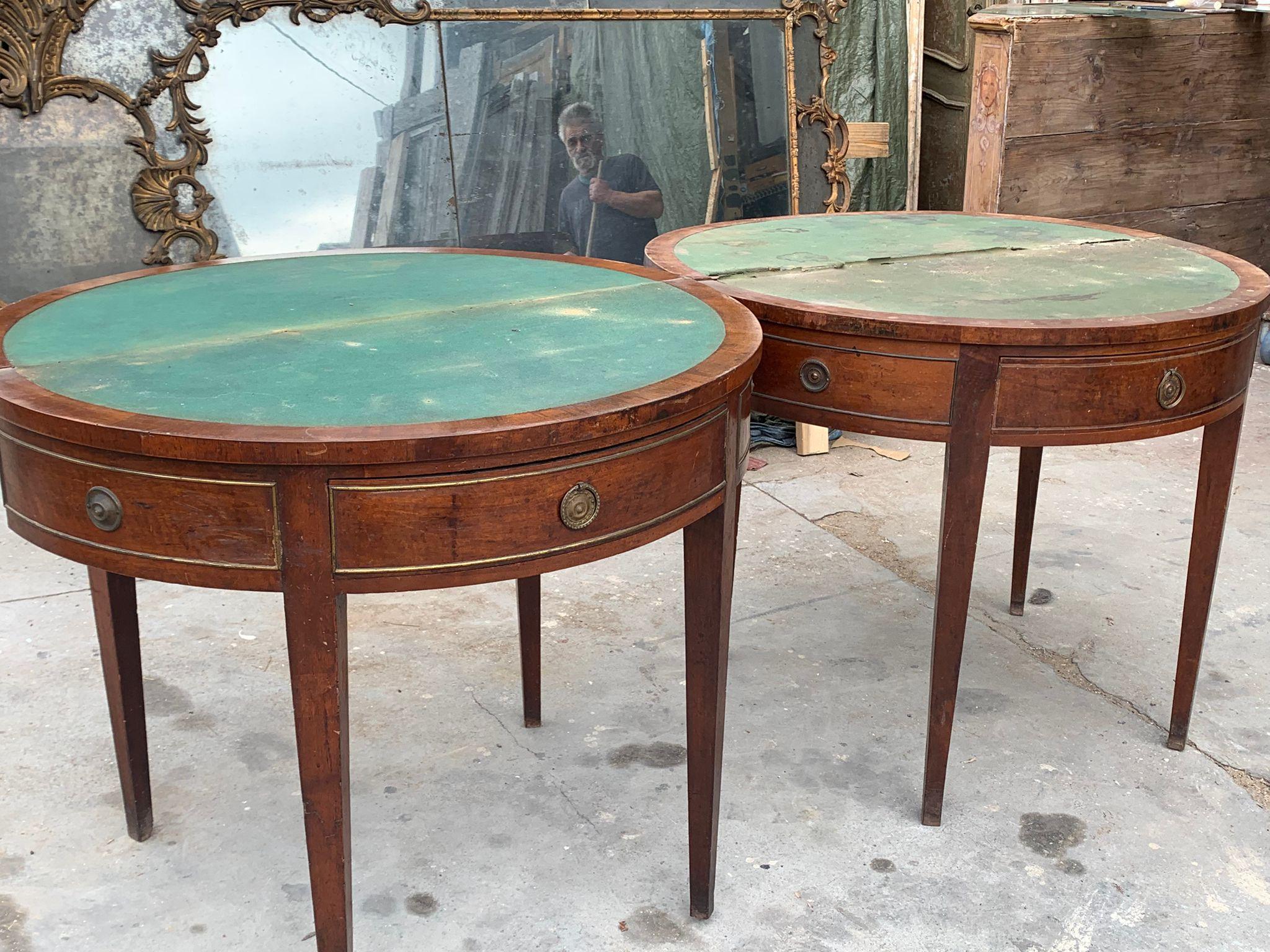 Pair of refined consoles, half-moon shaped wooden game tables, Italy siglo XVIII y antes en venta